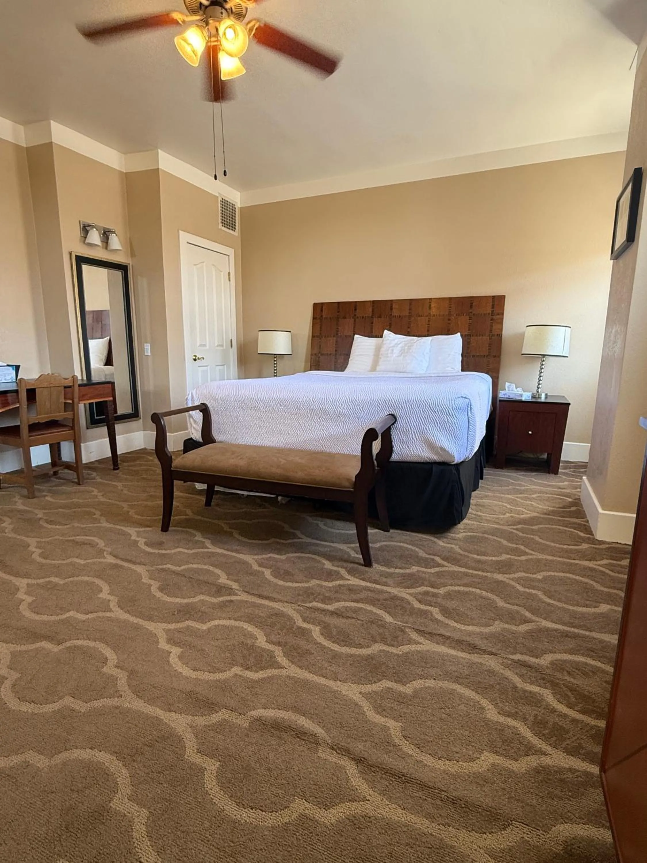 Bedroom, Bed in The Gadsden Hotel