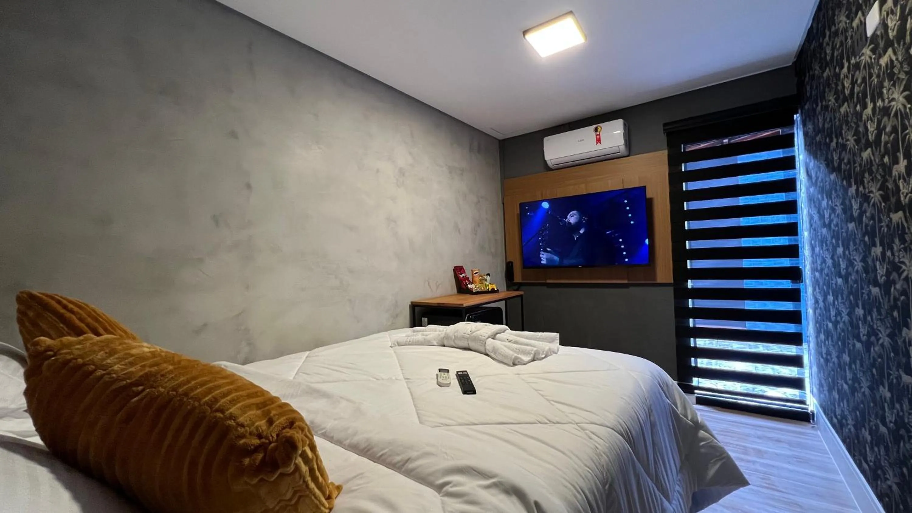 Bed in Hotel La Serena