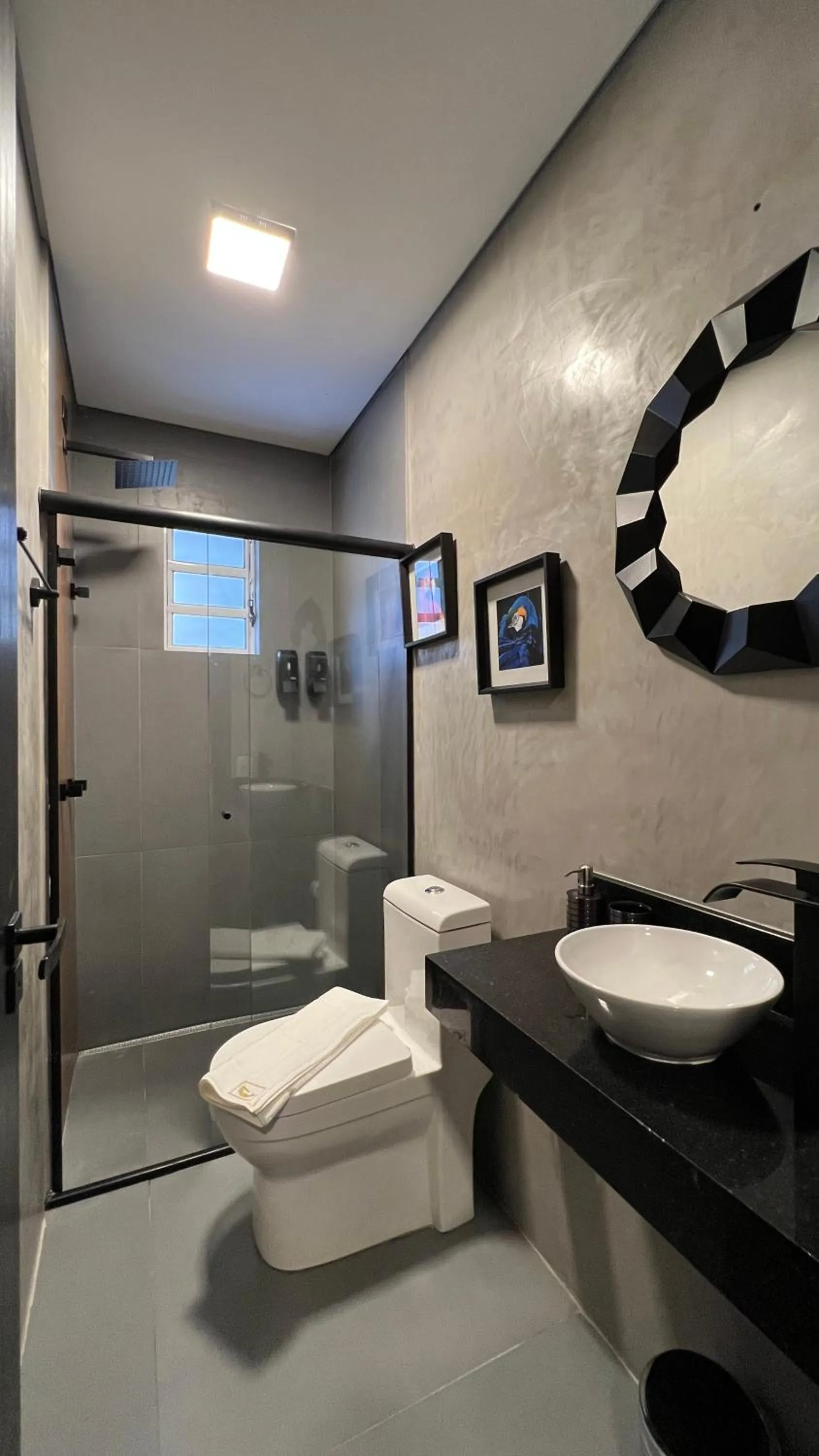 Shower in Hotel La Serena