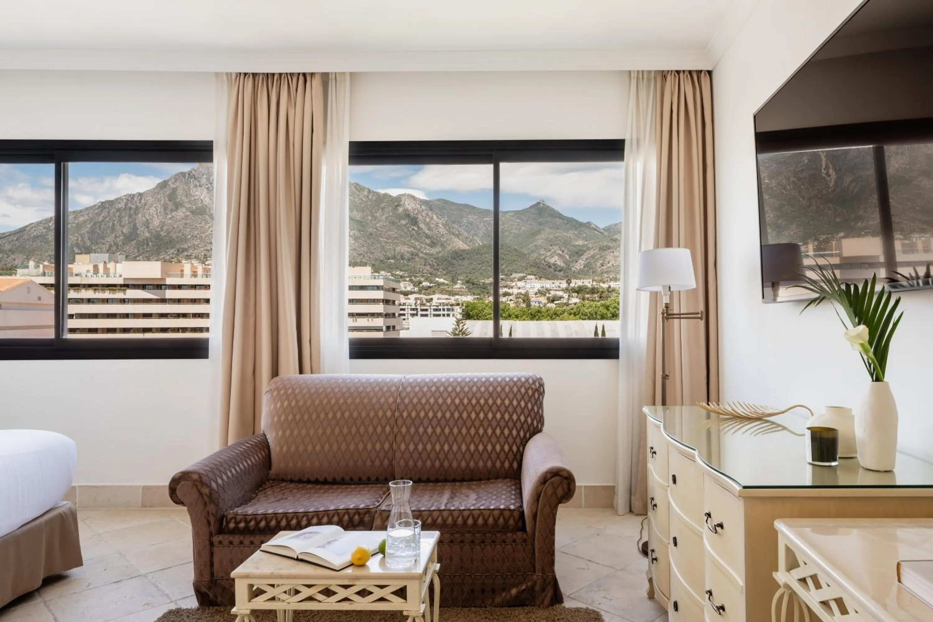 Mountain view in Hotel Don Pepe Gran Meliá