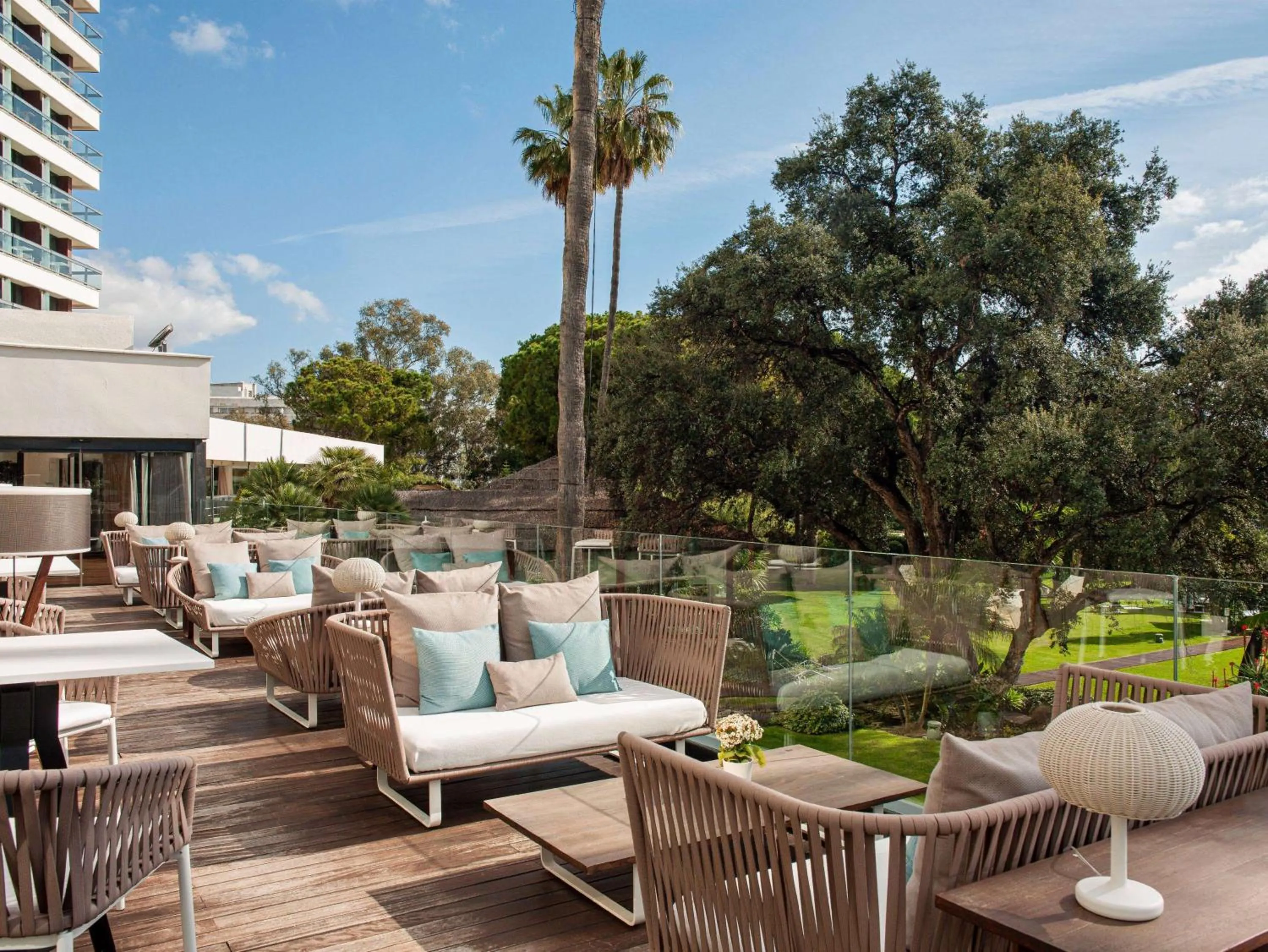 Bedroom in Hotel Don Pepe Gran Meliá