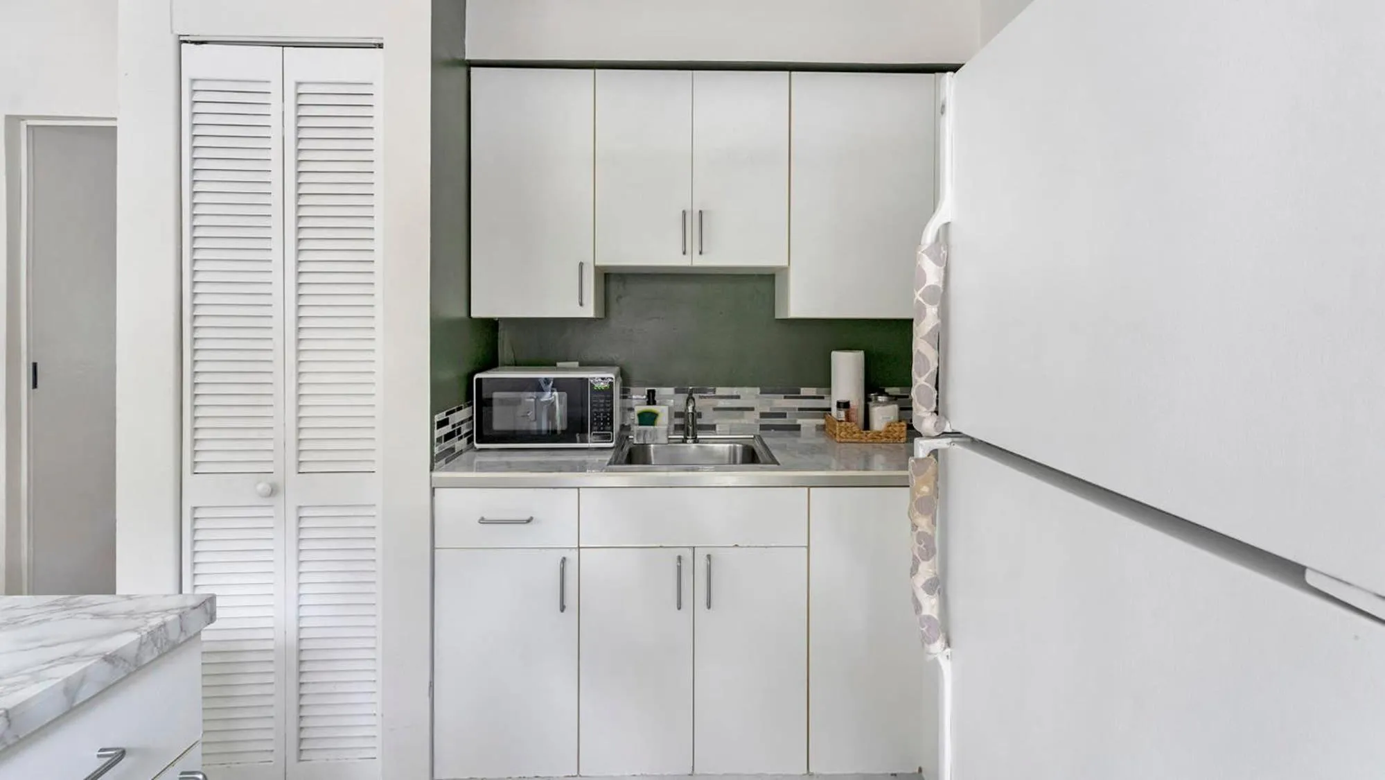 Brickell Tree Apartment Beach 10min Location Shops