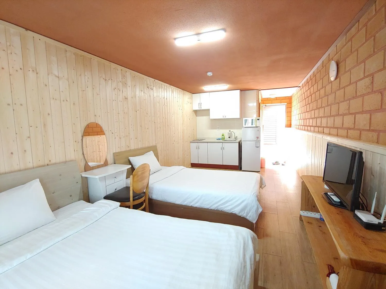 Bed in Jeju Hanibaram Pension