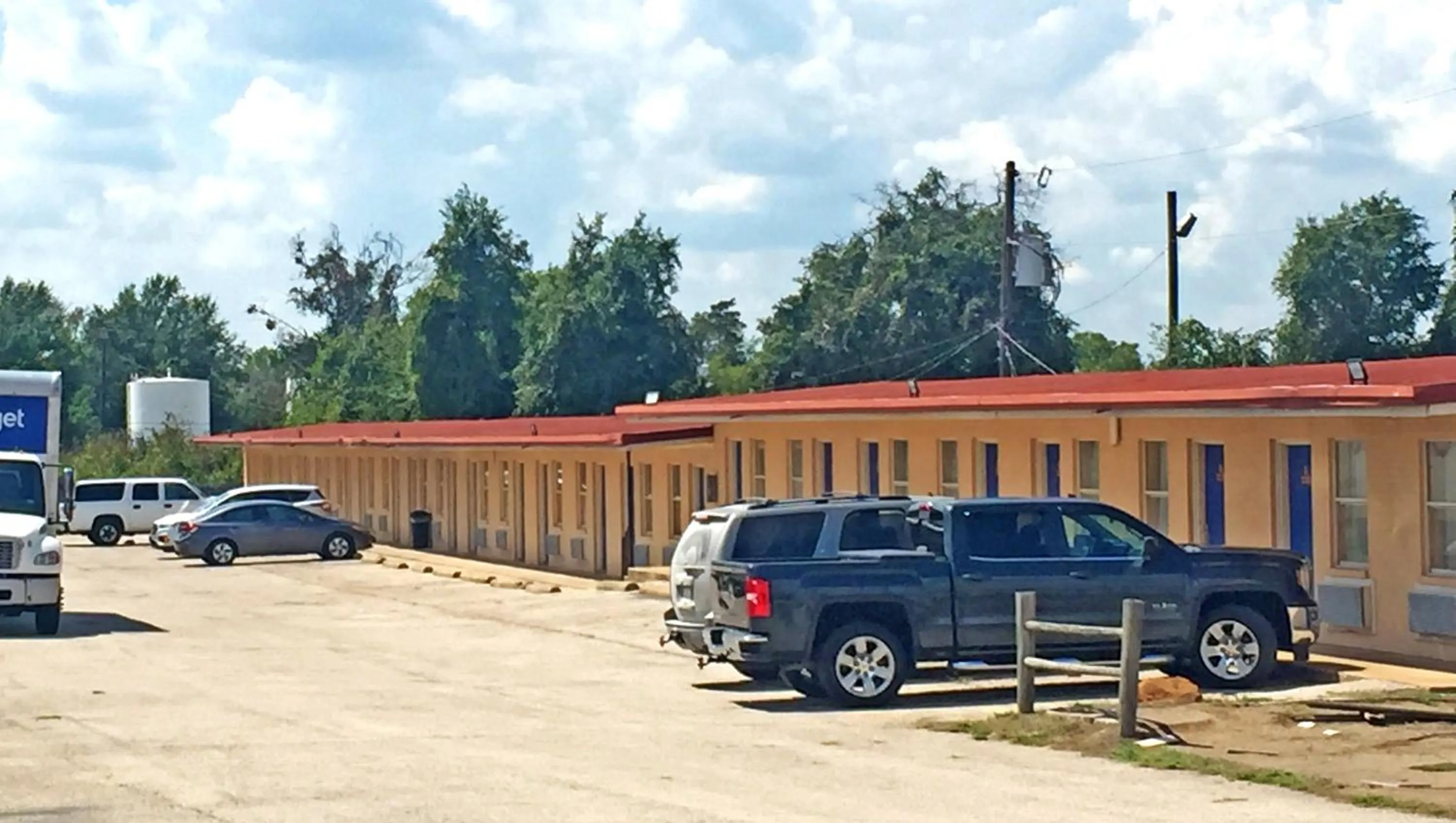 Apollo Lodge and RV Park