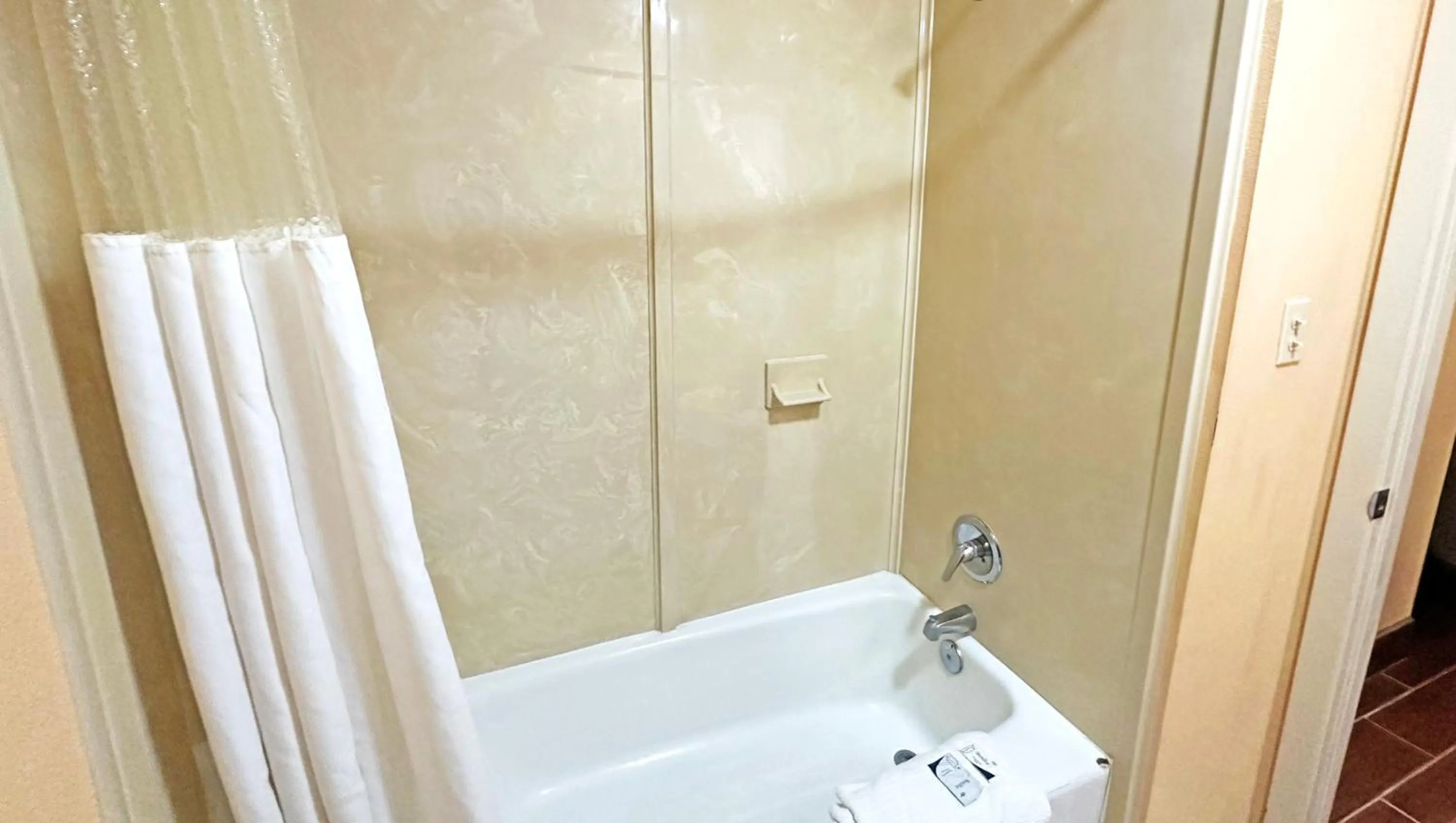 Bathroom in Apollo Lodge and RV Park