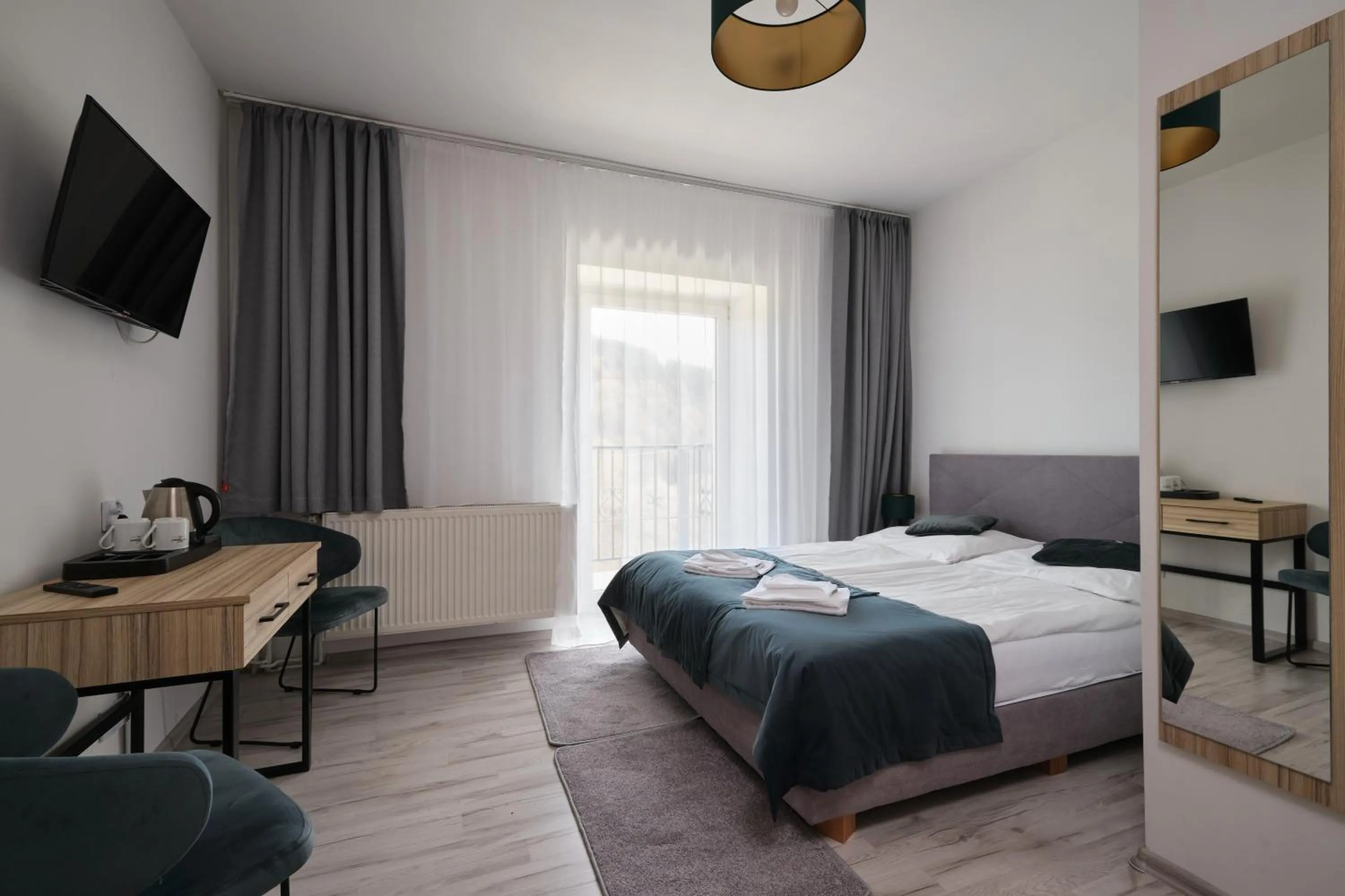 Bed in Dobrzyński Resort Hotel Nefryt