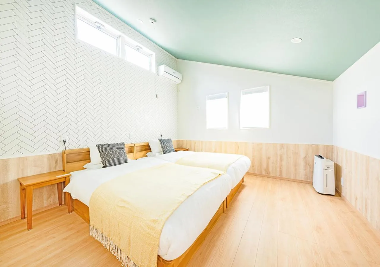 Bedroom, Bed in Villa Malibu Palm Springs Miyakojima Resort