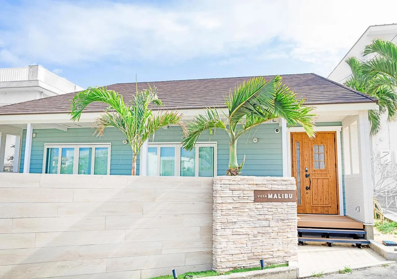 Property building in Villa Malibu Palm Springs Miyakojima Resort