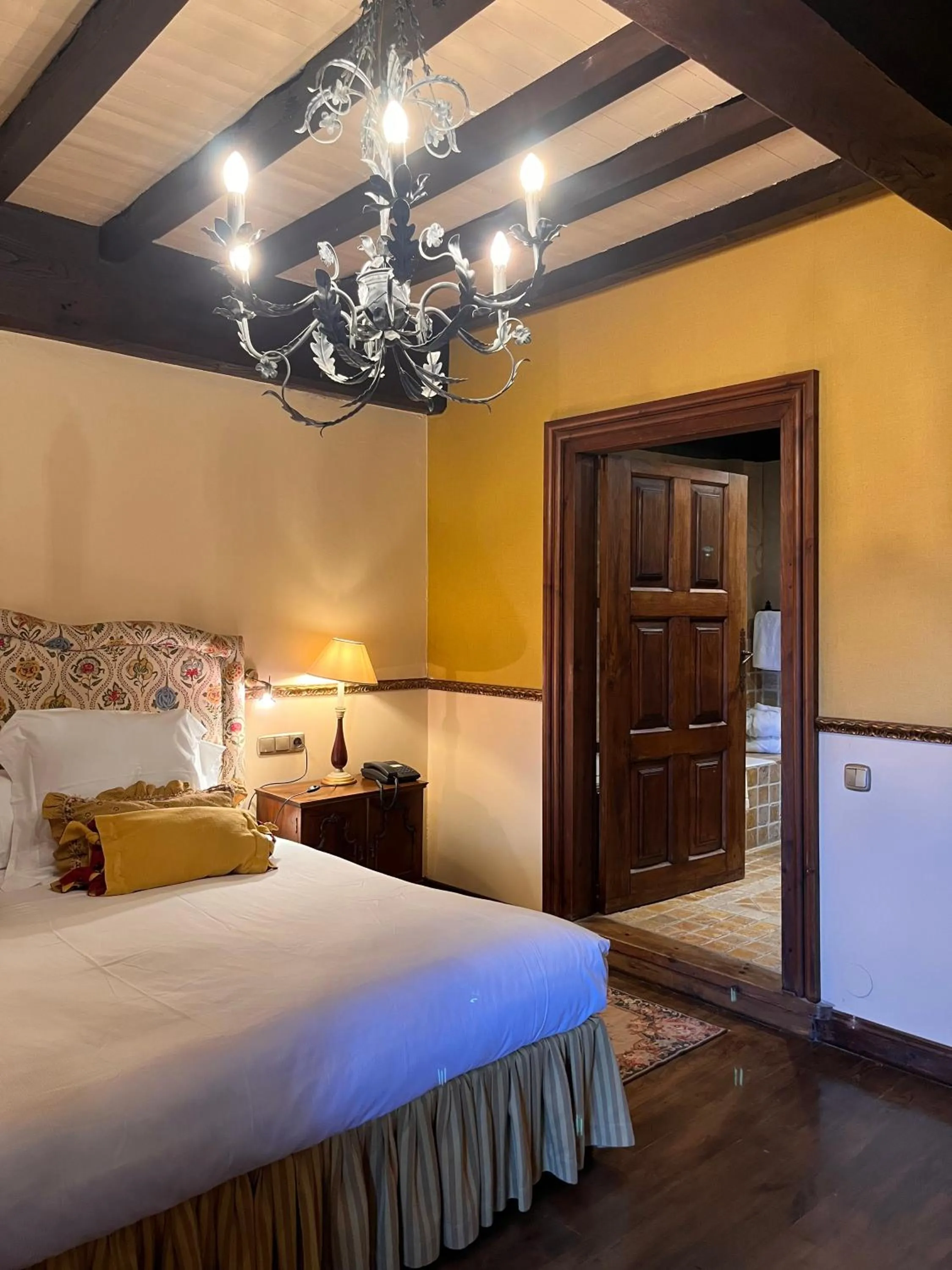 Bedroom, Bed in Palacio de Cutre