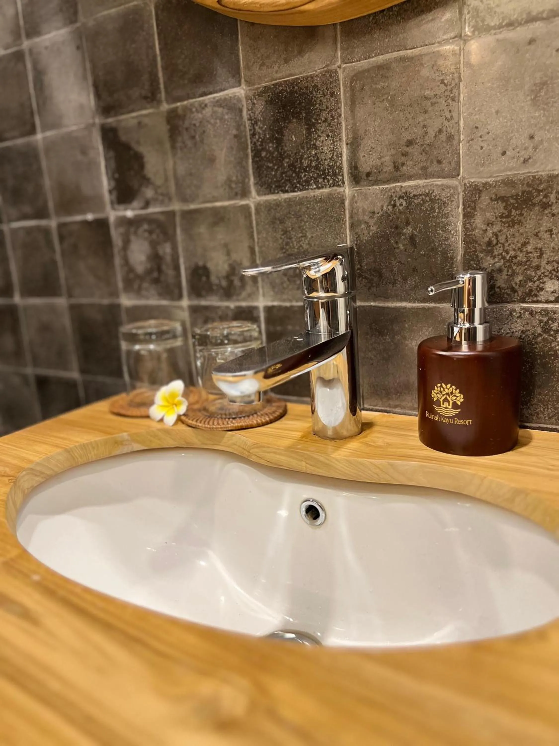 Bathroom in RUMAH KAYU RESORT