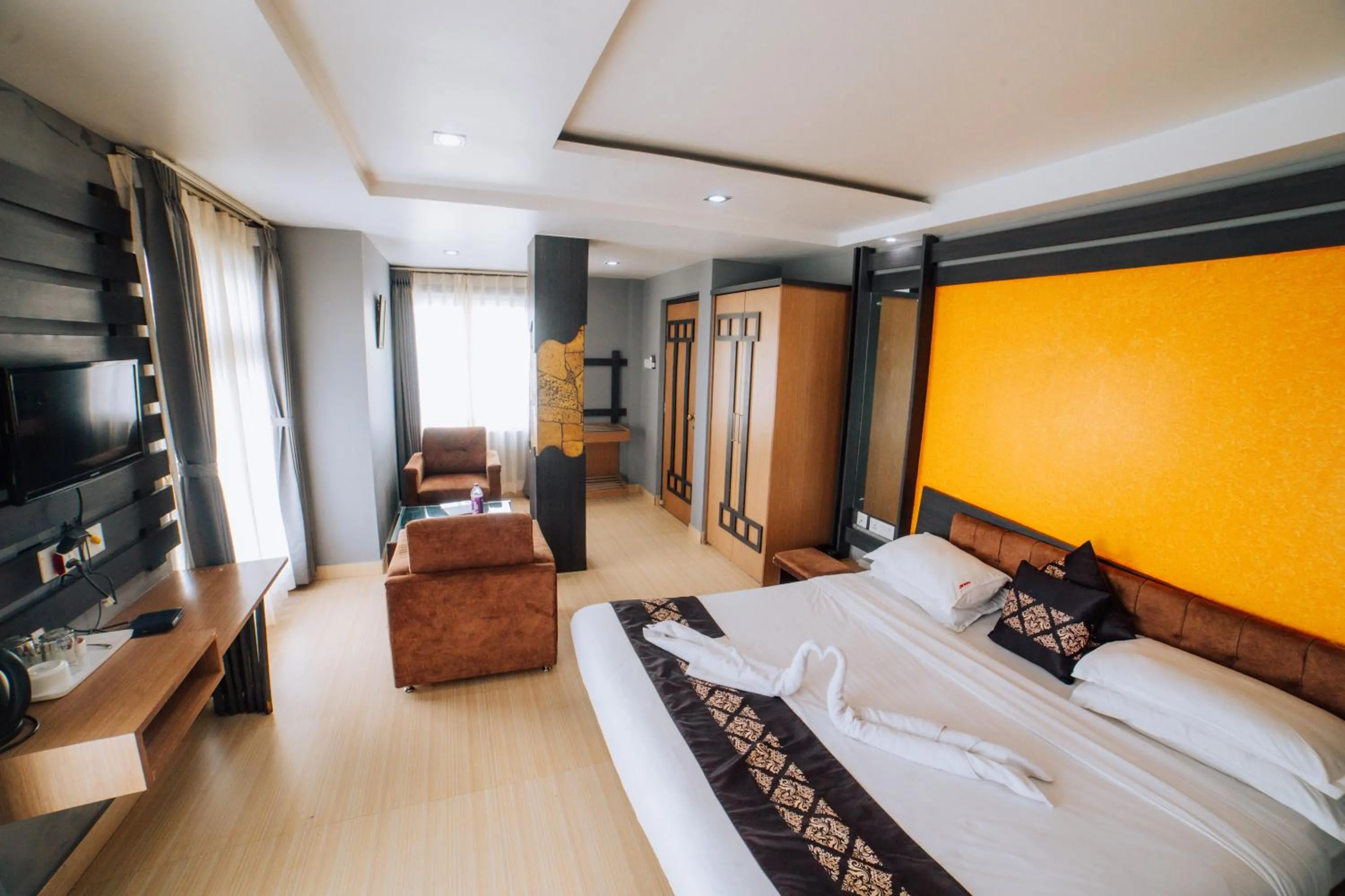 Bedroom, Bed in Amarjeet Hotel