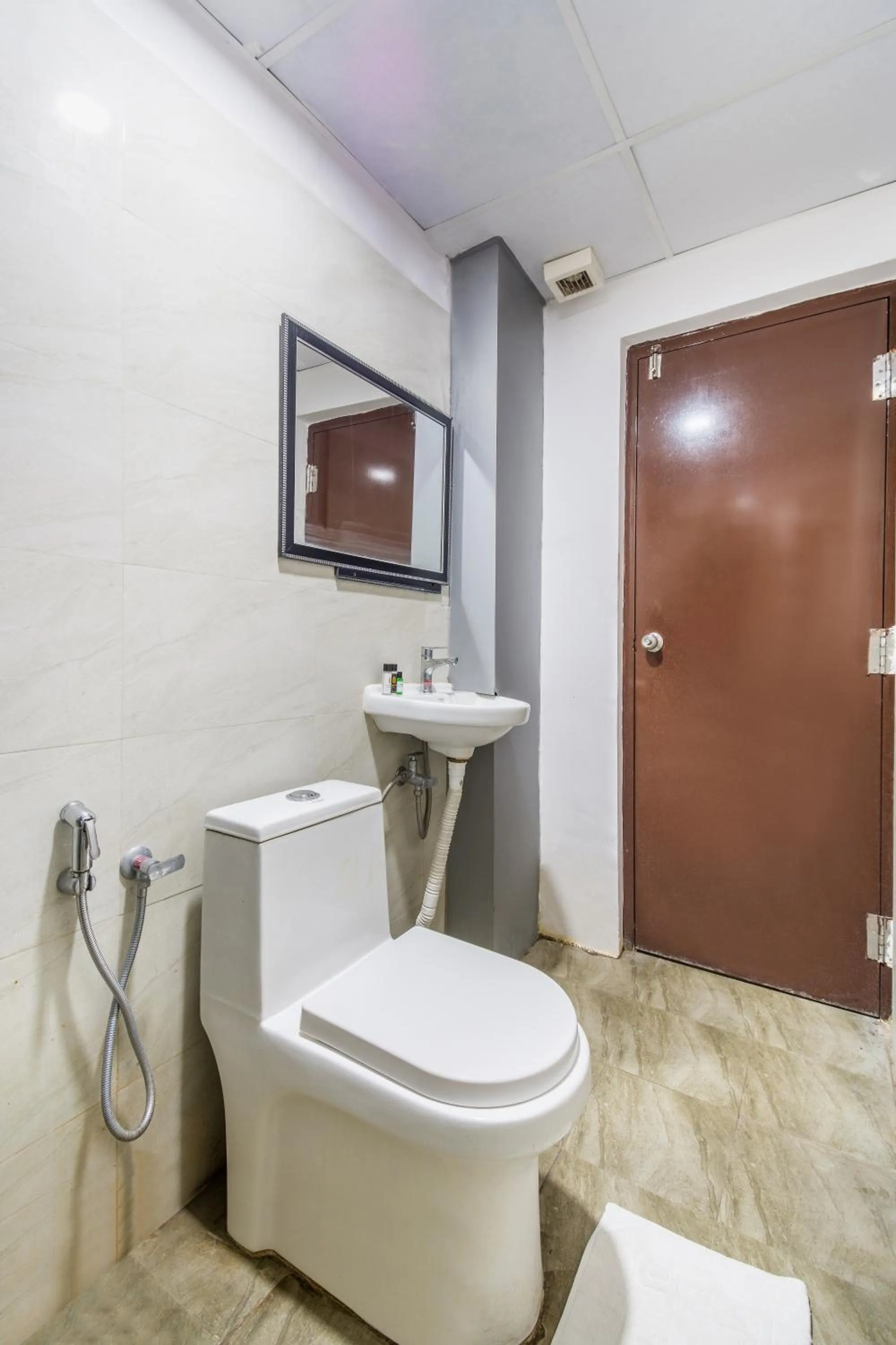 Shower in La Hometel Hotel - HITECH City Hyderabad