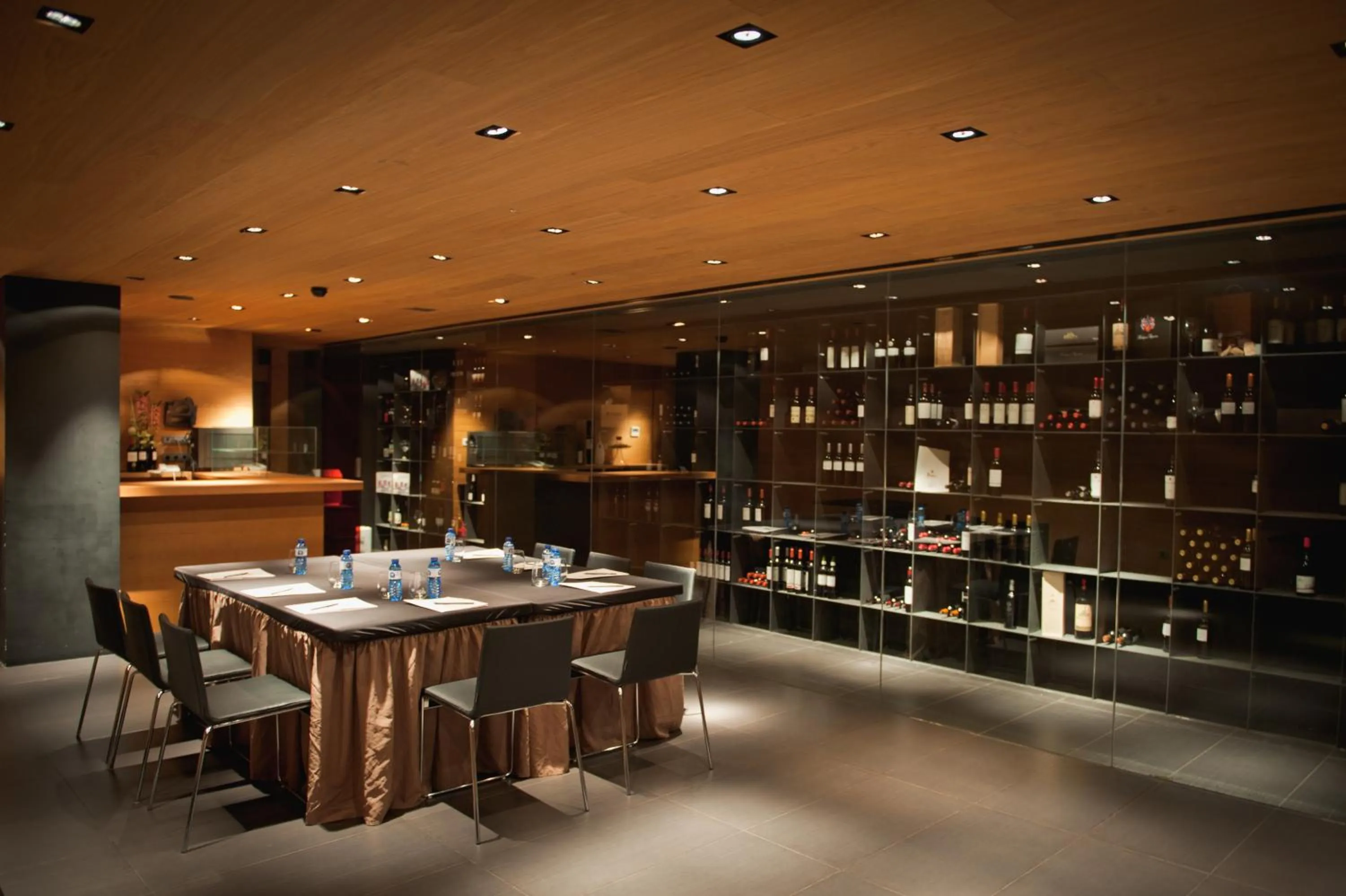 Business facilities in Blu Hotel Almansa