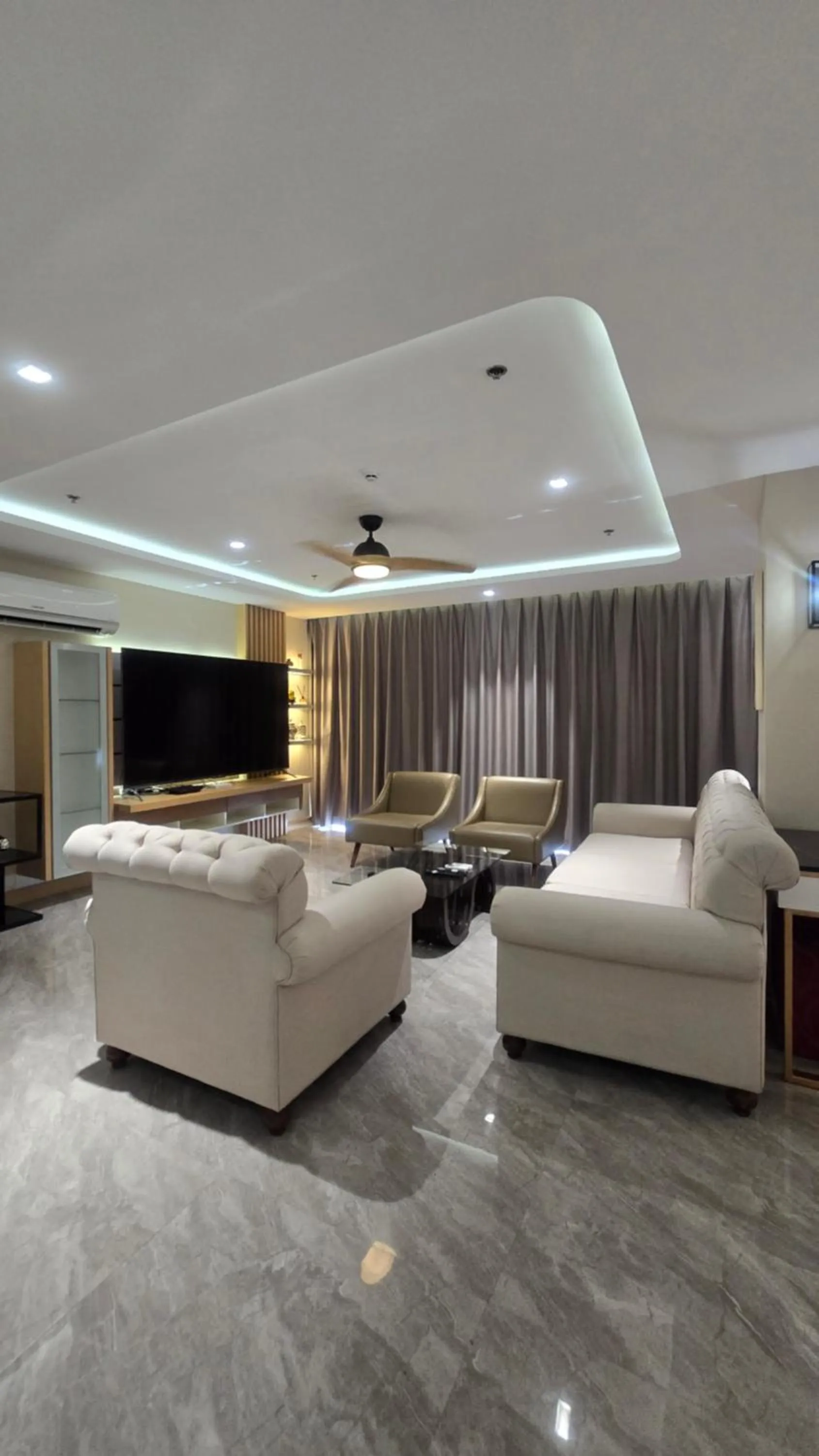 Bed in One Euphoria Luxe Hotel