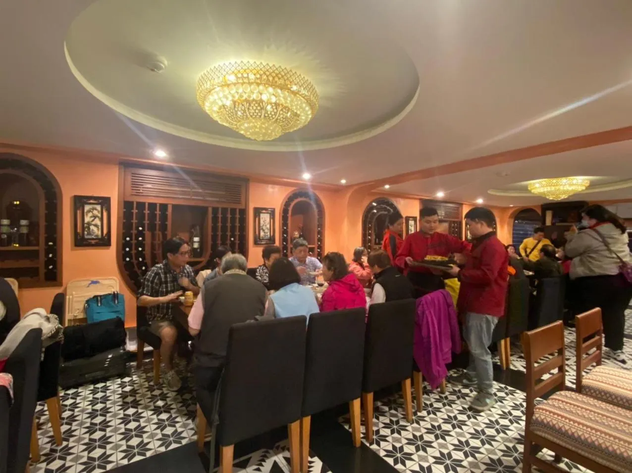 Restaurant/places to eat in HOTEL DE SAPA