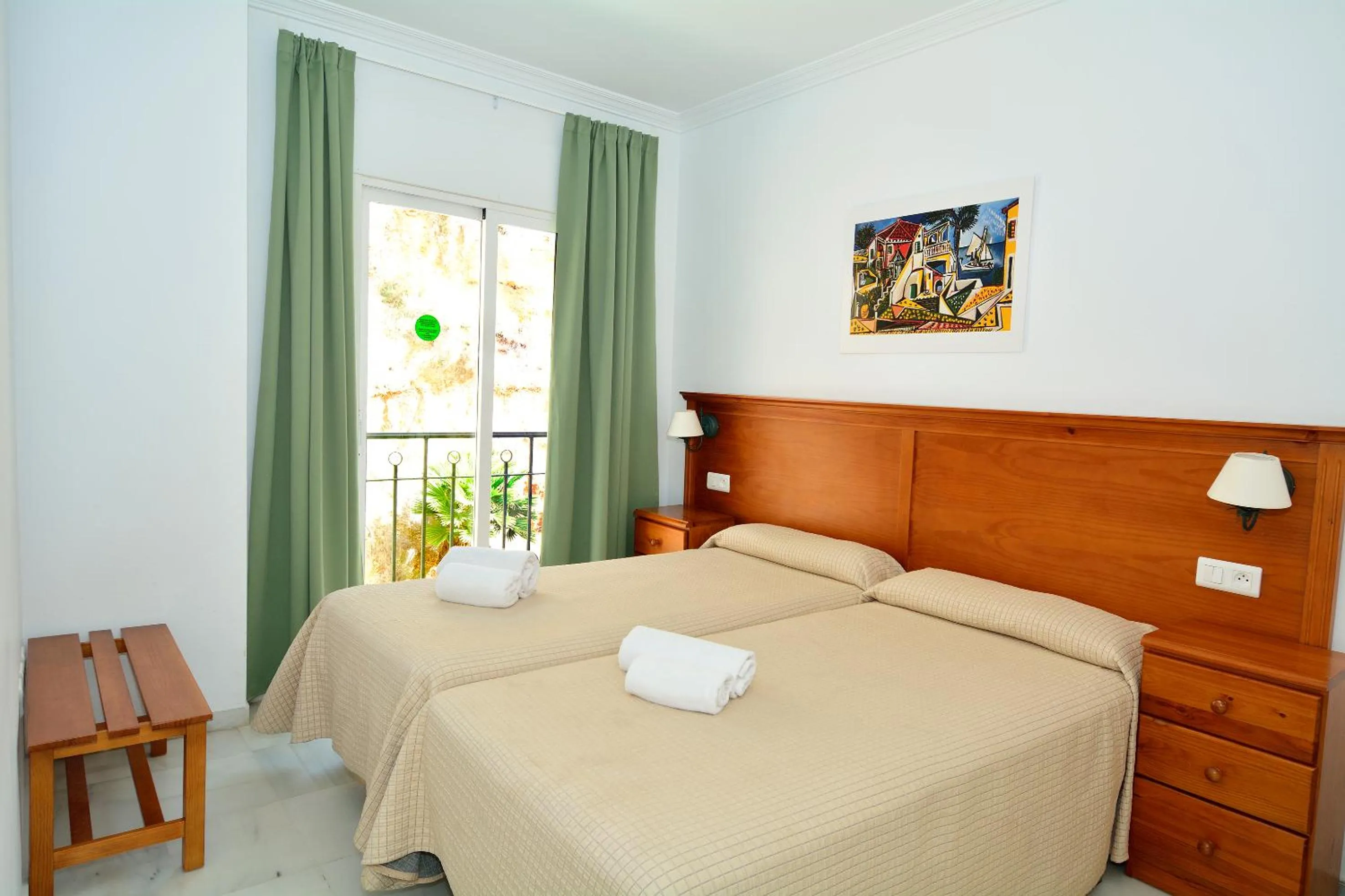 Bed in Apartamentos HC Burriana Playa