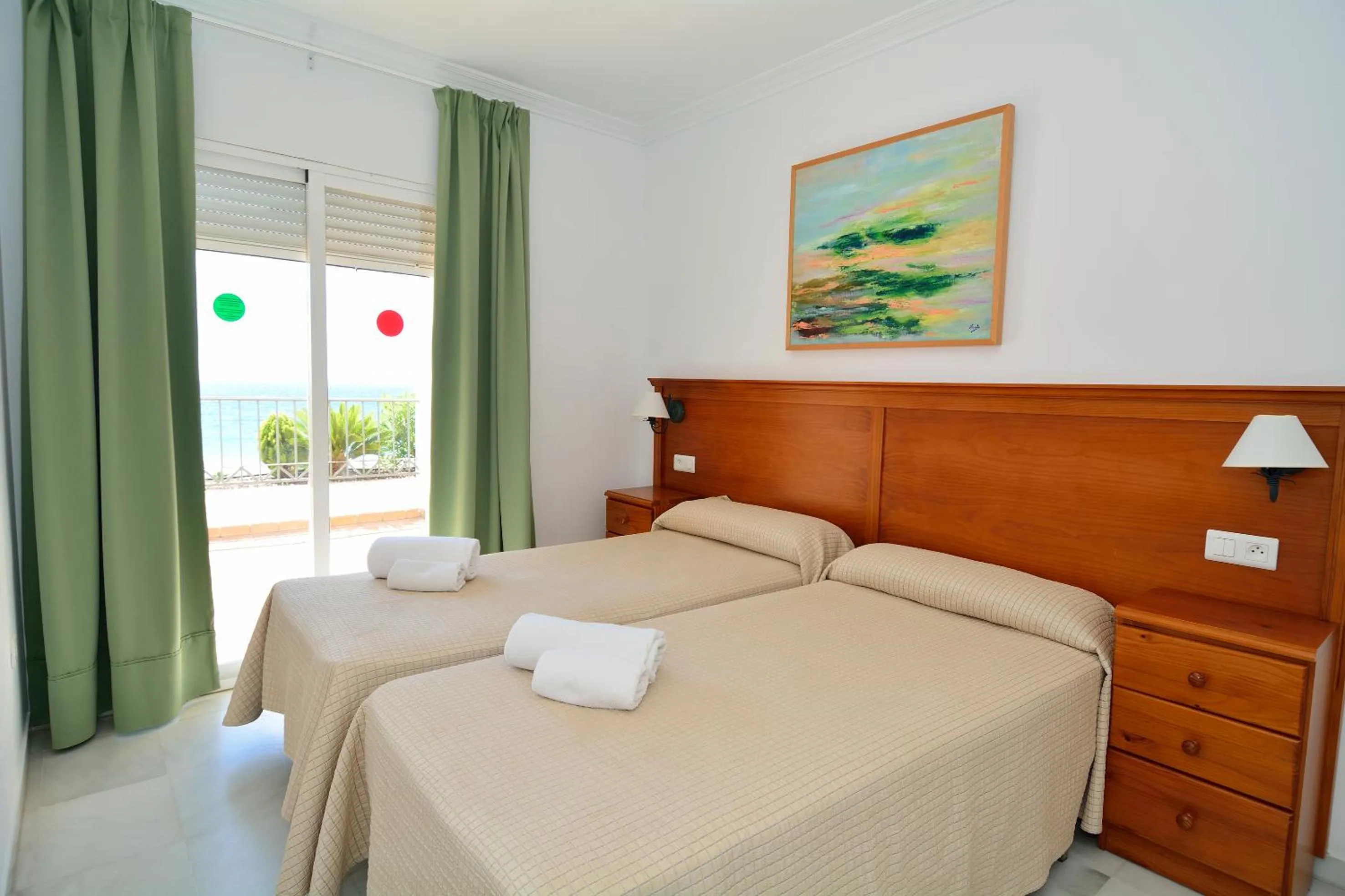 Bedroom, Bed in Apartamentos HC Burriana Playa