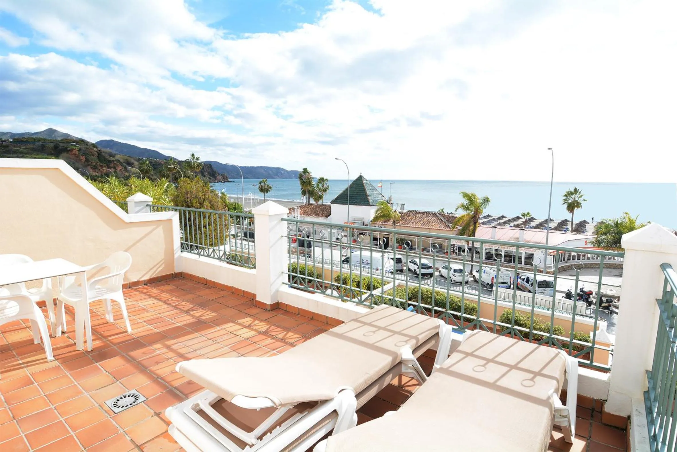 Balcony/Terrace in Apartamentos HC Burriana Playa