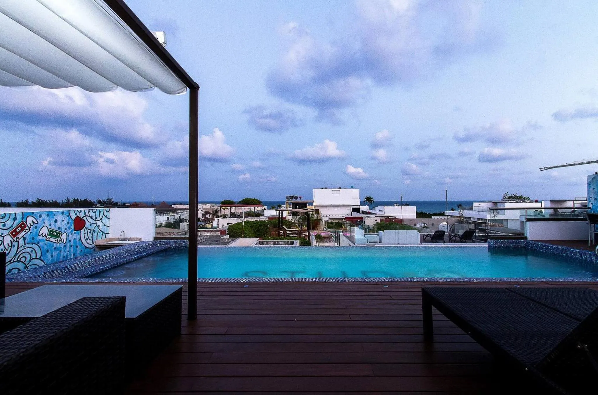 Breathtaking 2 Bedroom, Private Terrace - Bbq