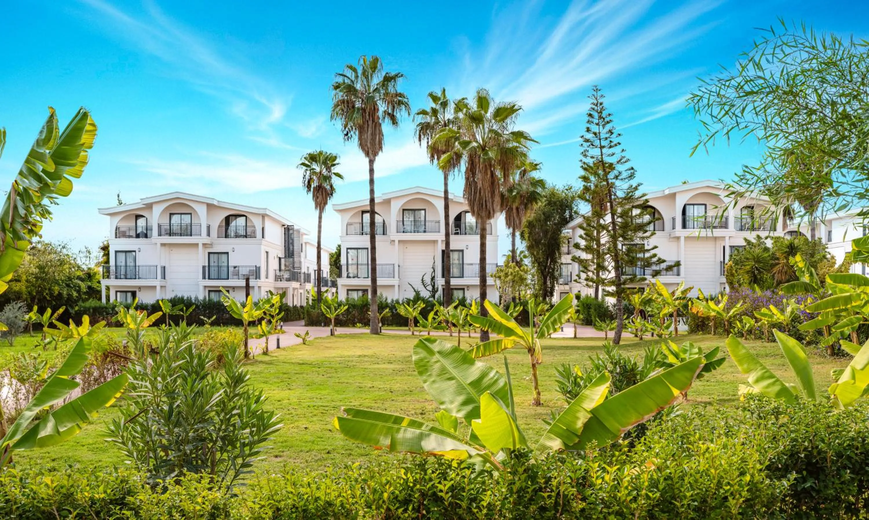 La Benata Beach Hotel