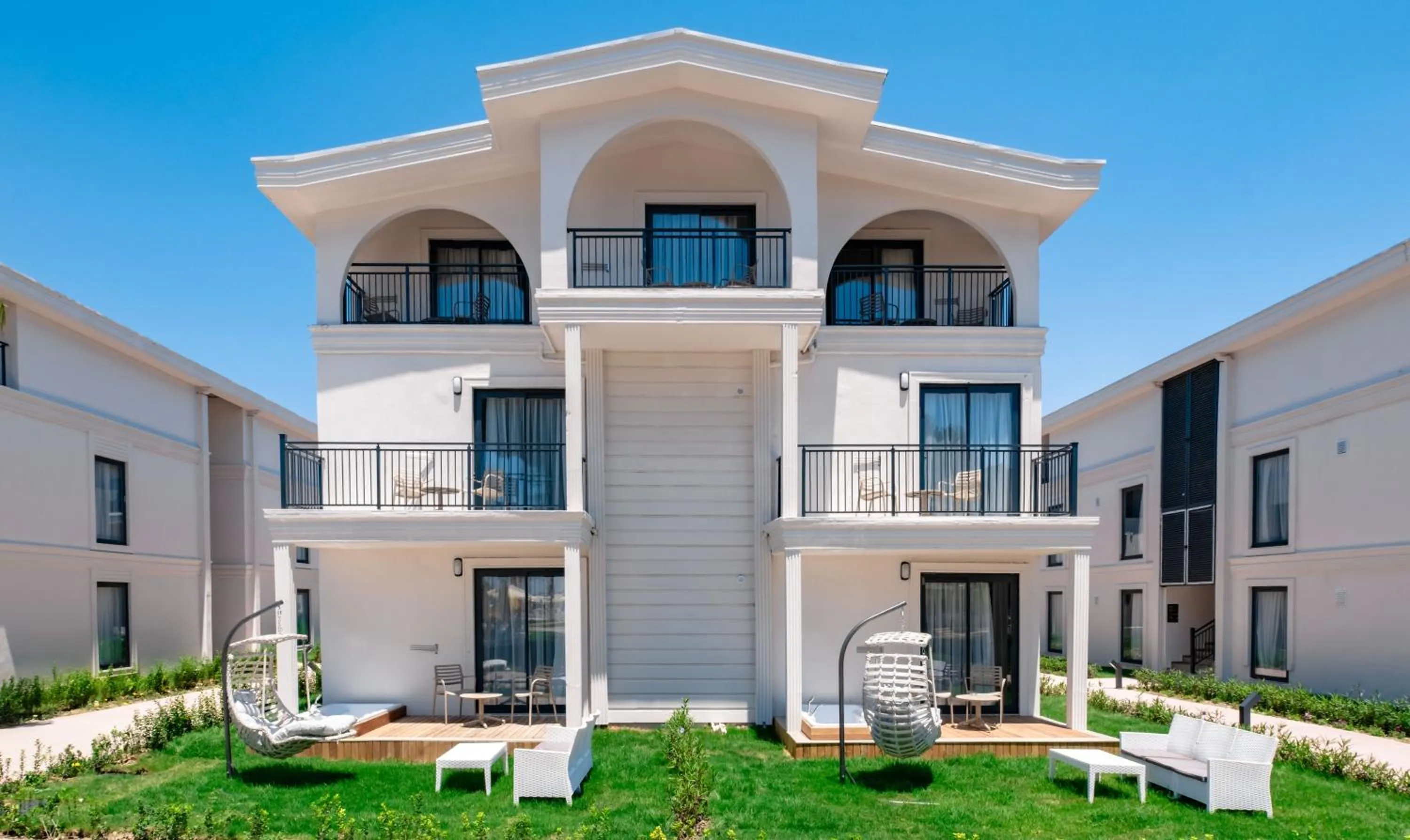 Property building in La Benata Beach Hotel