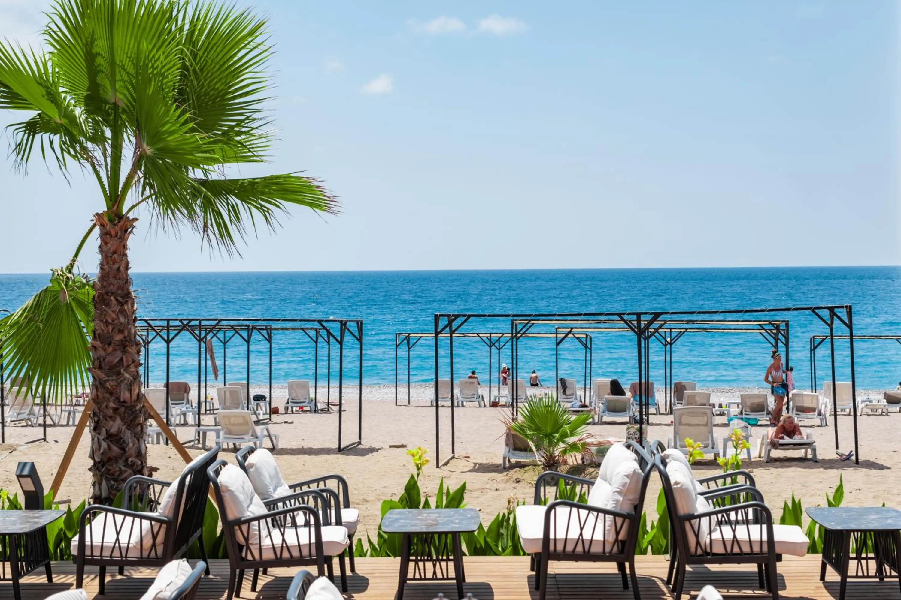 Patio in La Benata Beach Hotel