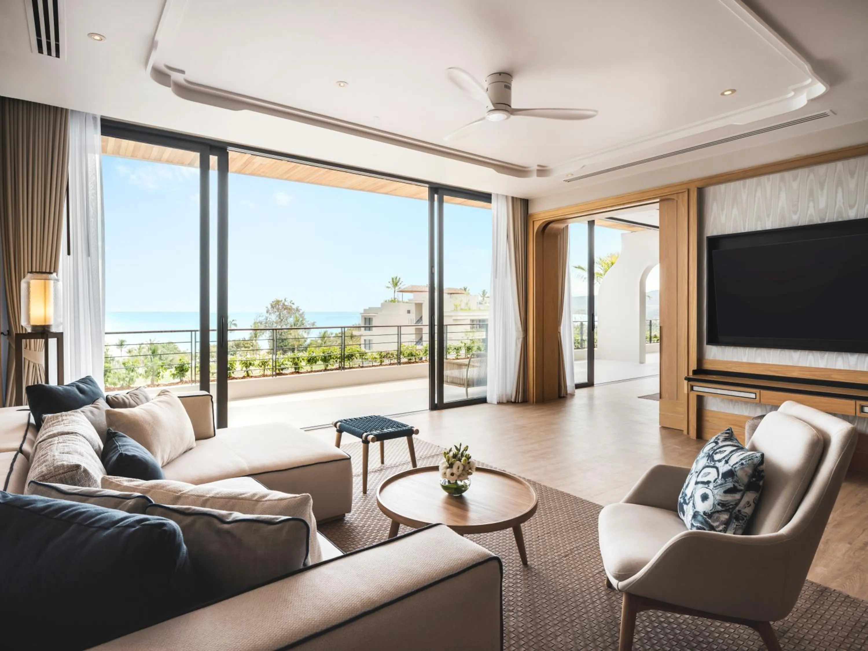 Communal lounge/ TV room in Anantara Koh Yao Yai Resort & Villas