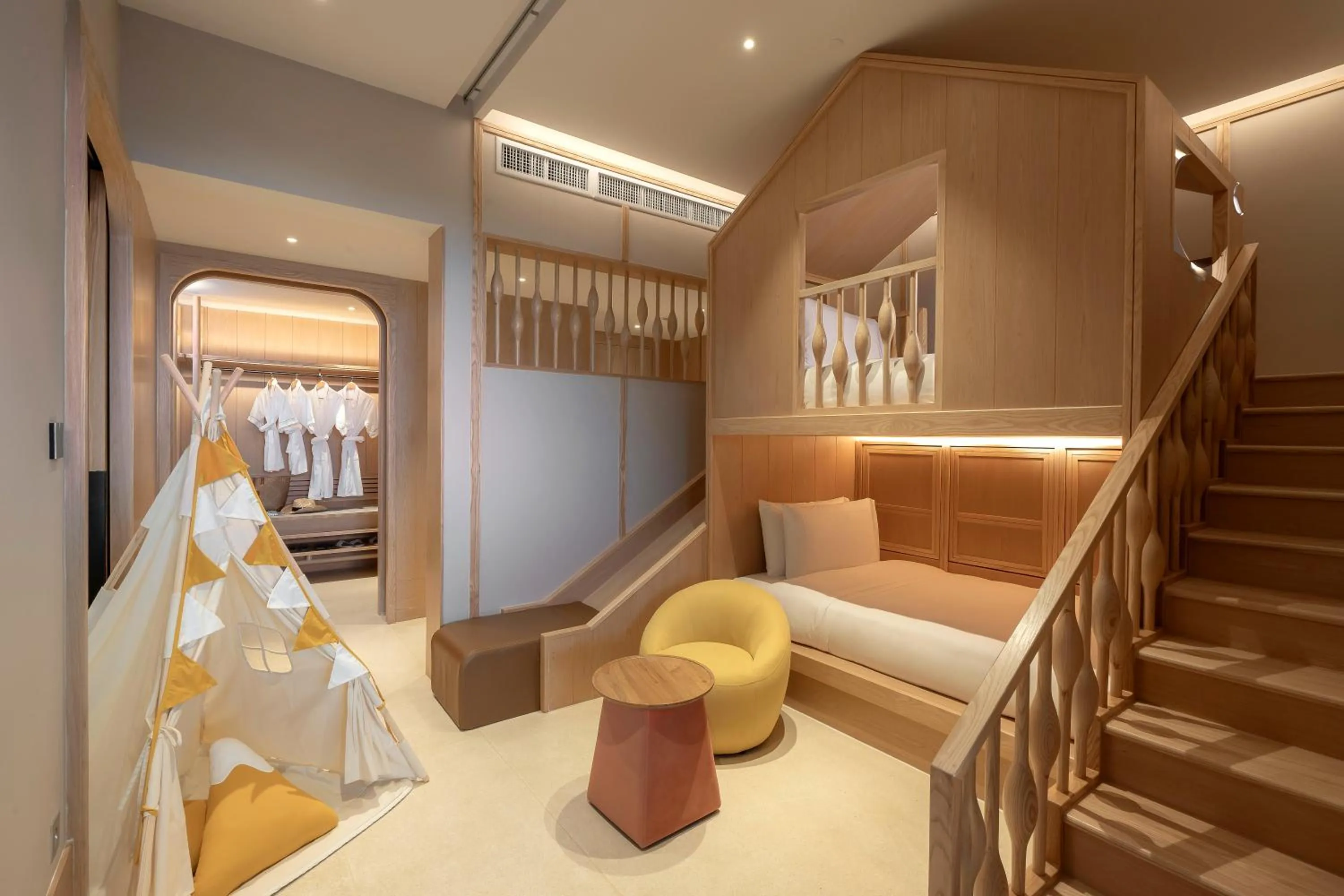 Bed in Anantara Koh Yao Yai Resort & Villas