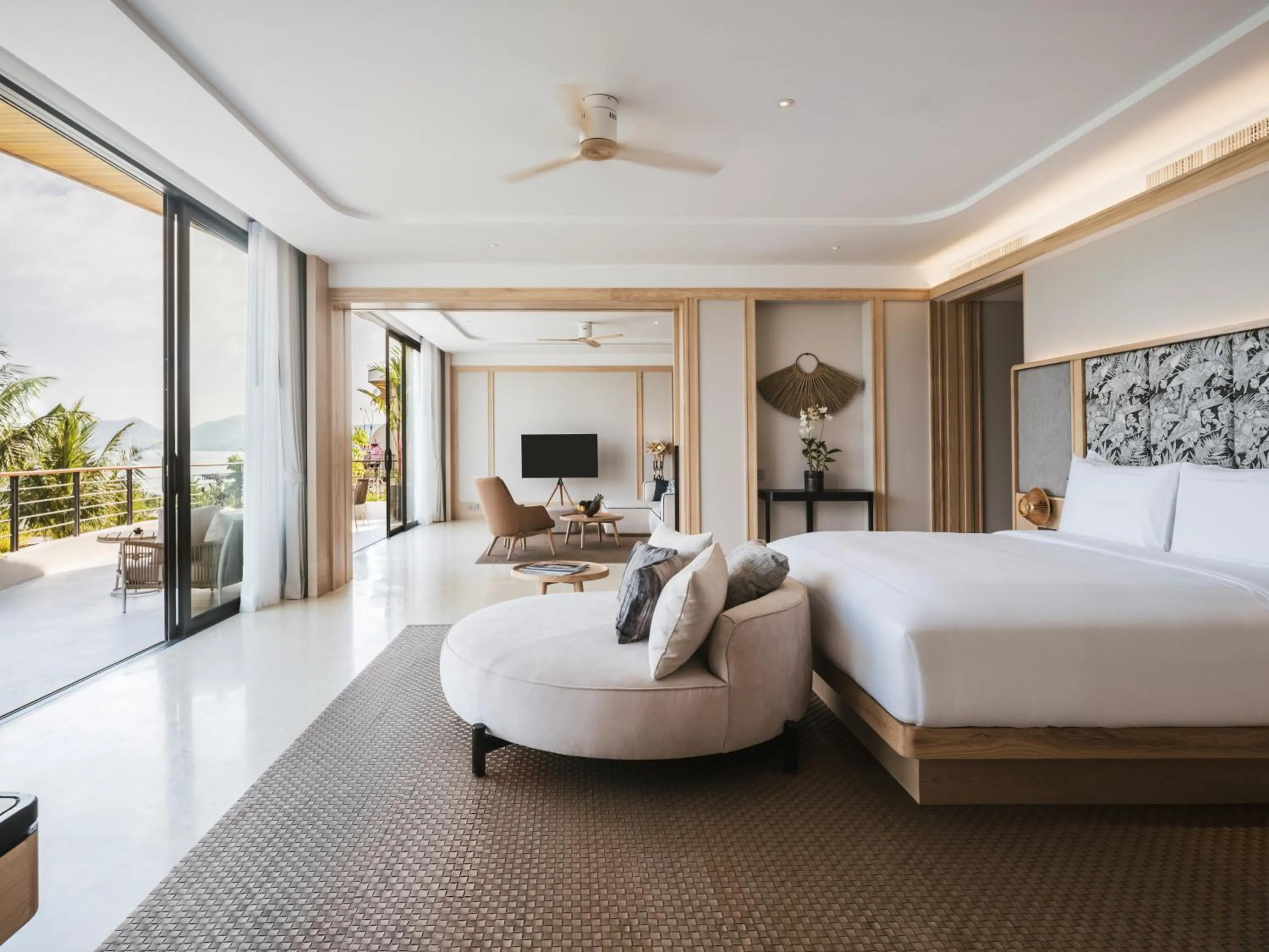 Living room, Bed in Anantara Koh Yao Yai Resort & Villas