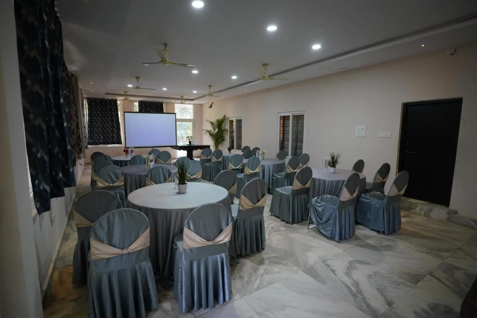 Farm Stay Resort - Shamirpet, Hyderabad