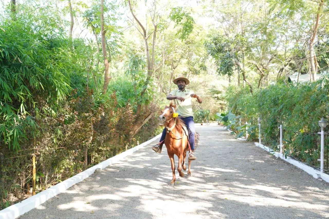 Farm Stay Resort - Shamirpet, Hyderabad
