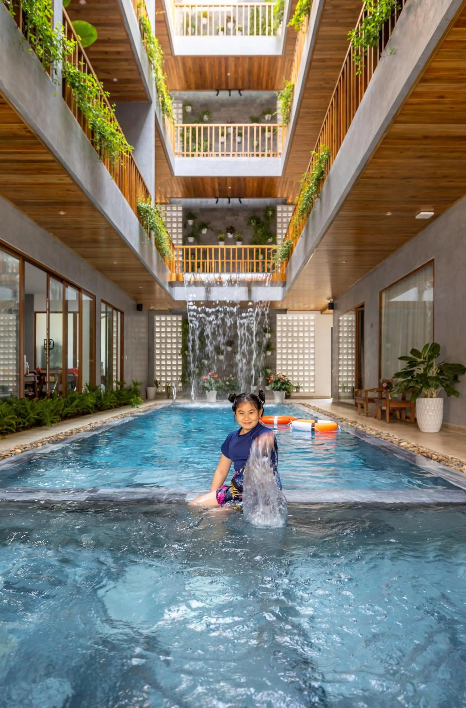 People in Moon Sun Boutique Villa Hotel