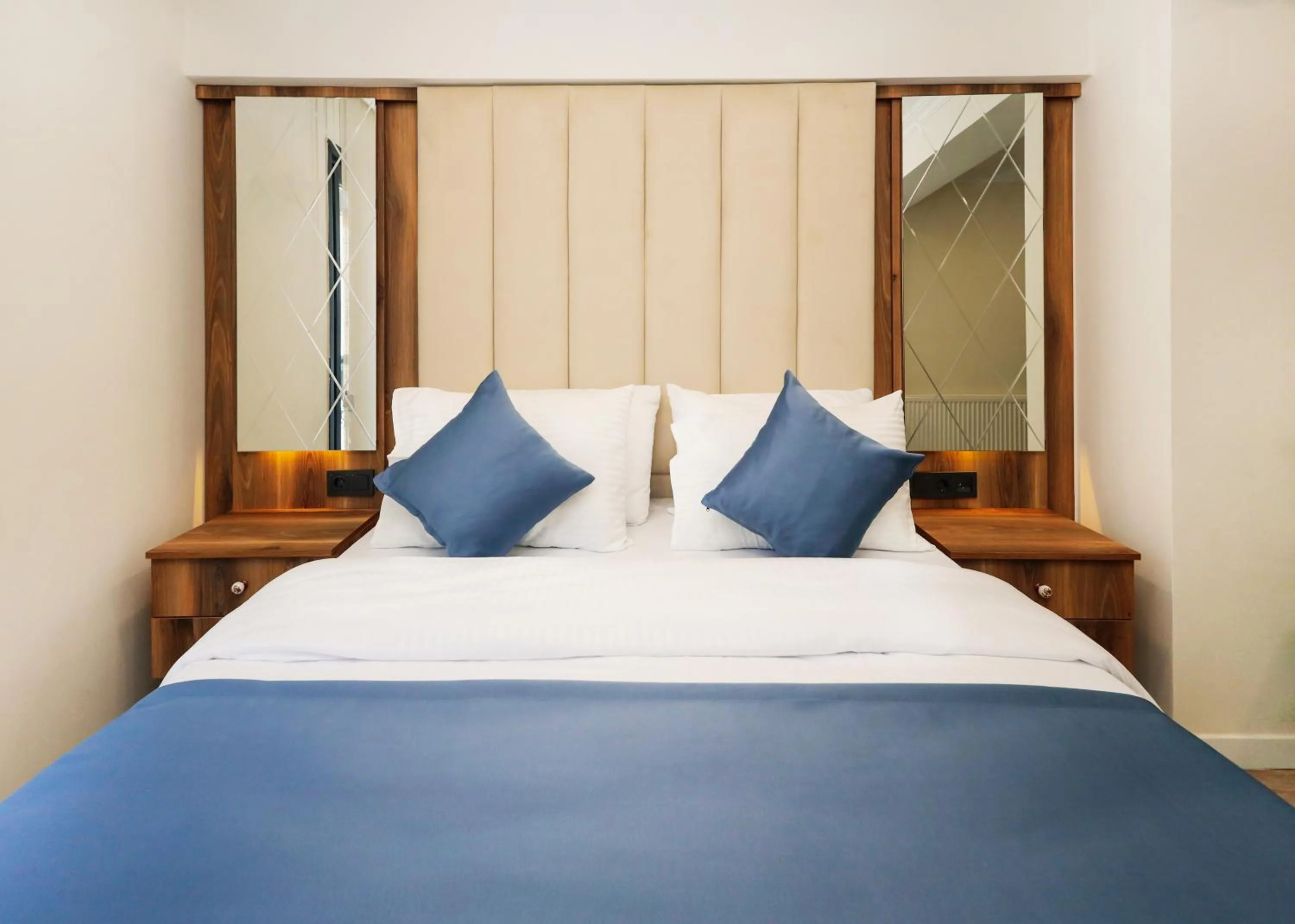 Bed in Galata Master Hotel