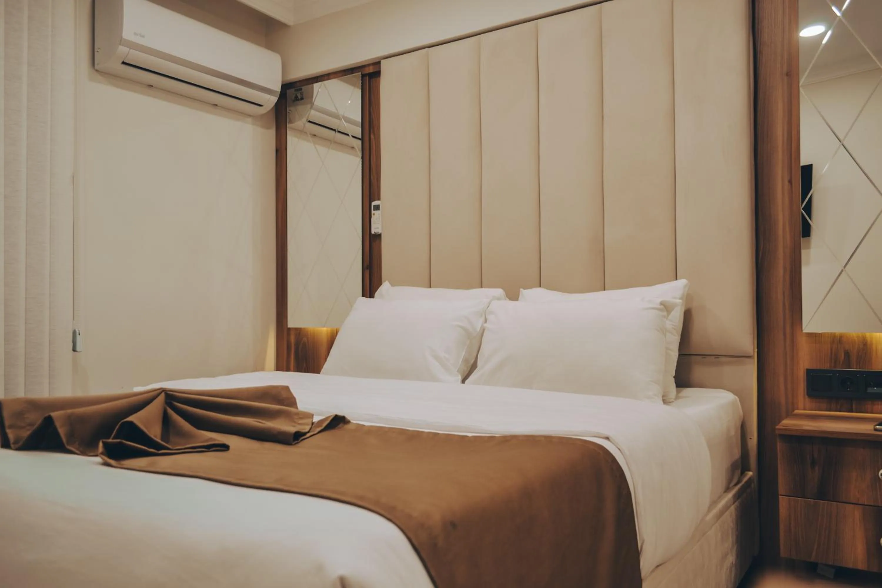 Bedroom, Bed in Galata Master Hotel