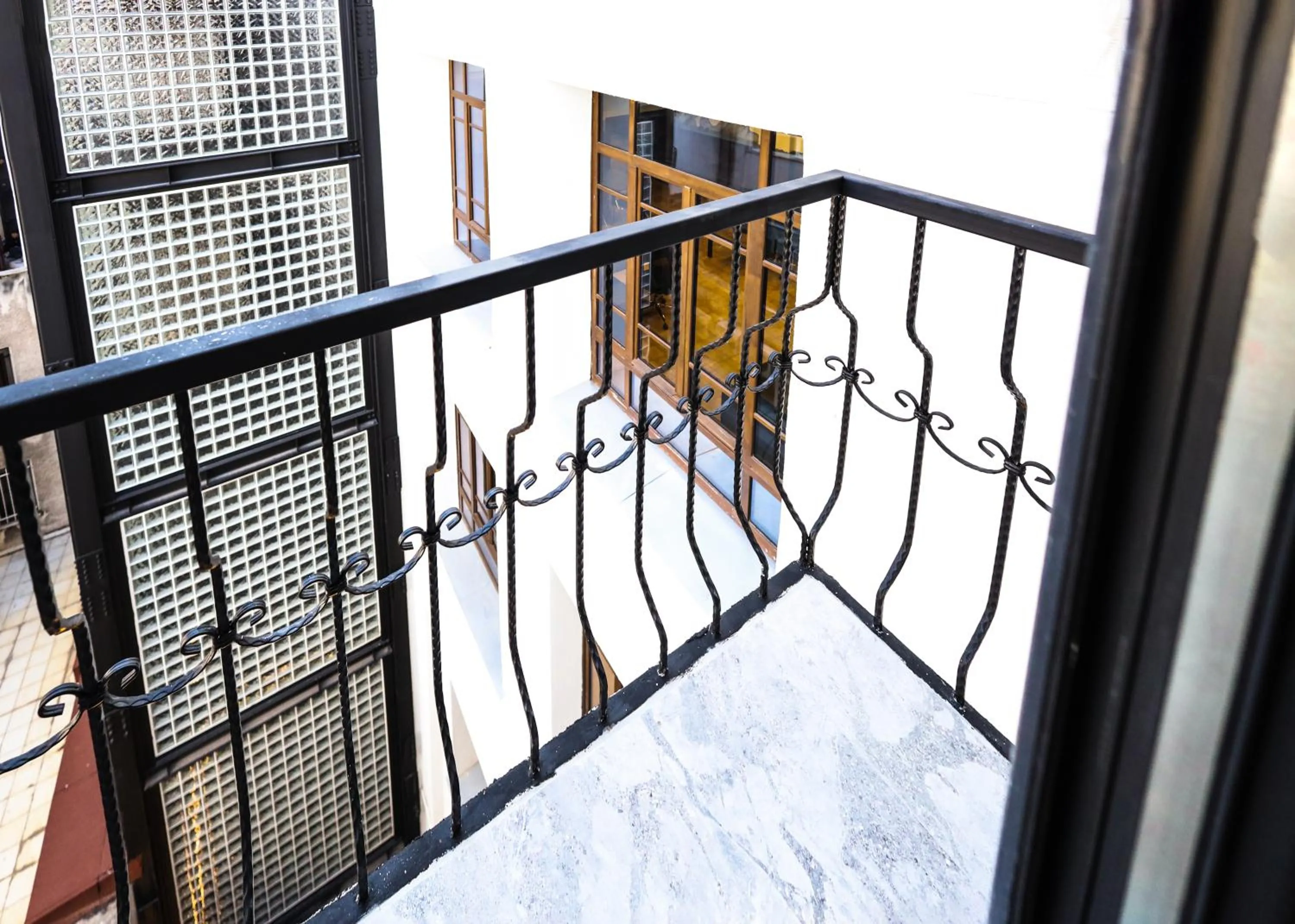 Balcony/Terrace, Bed in Galata Master Hotel