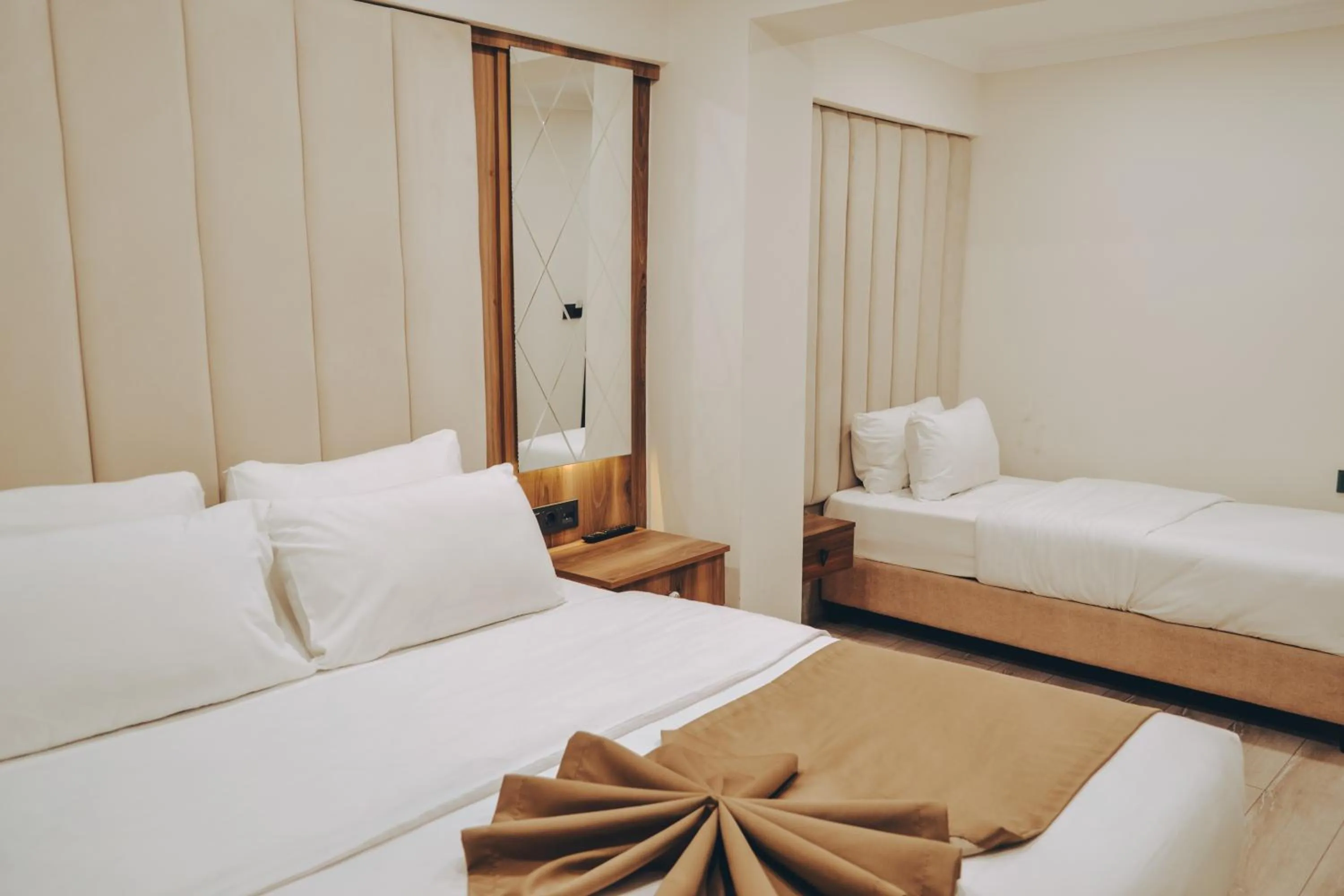 Bedroom, Bed in Galata Master Hotel