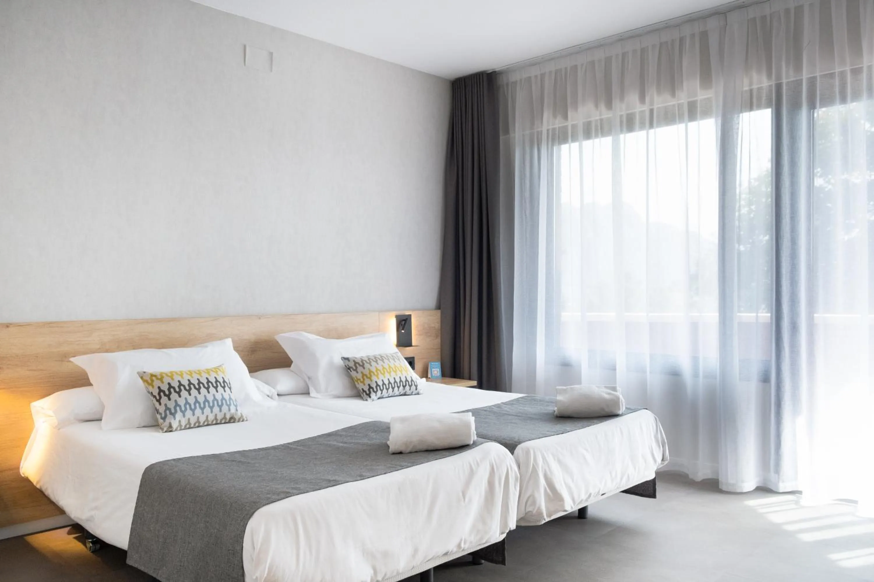 Superior Double Room in Checkin Montserrat