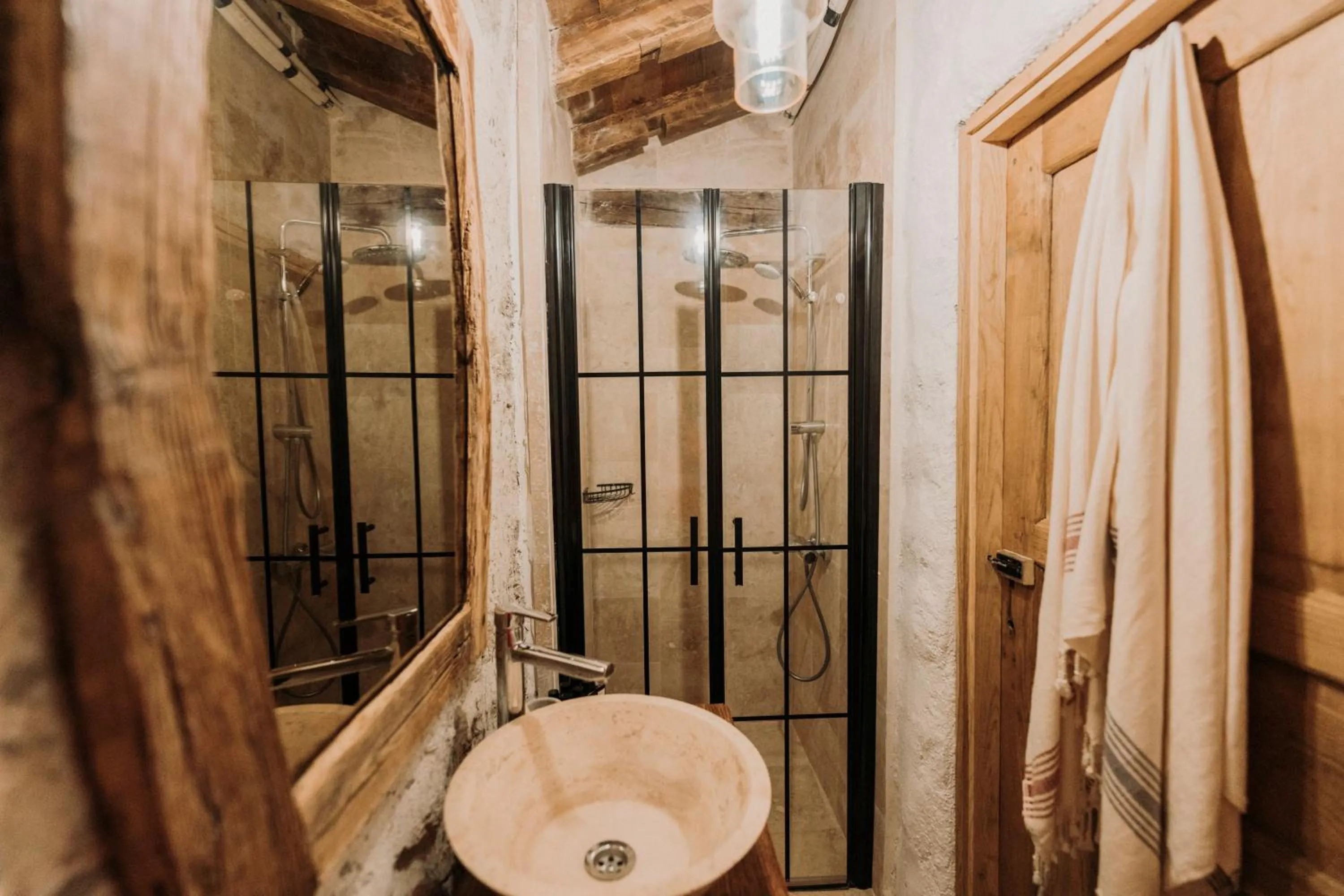 Bathroom in Suare Alaçatı