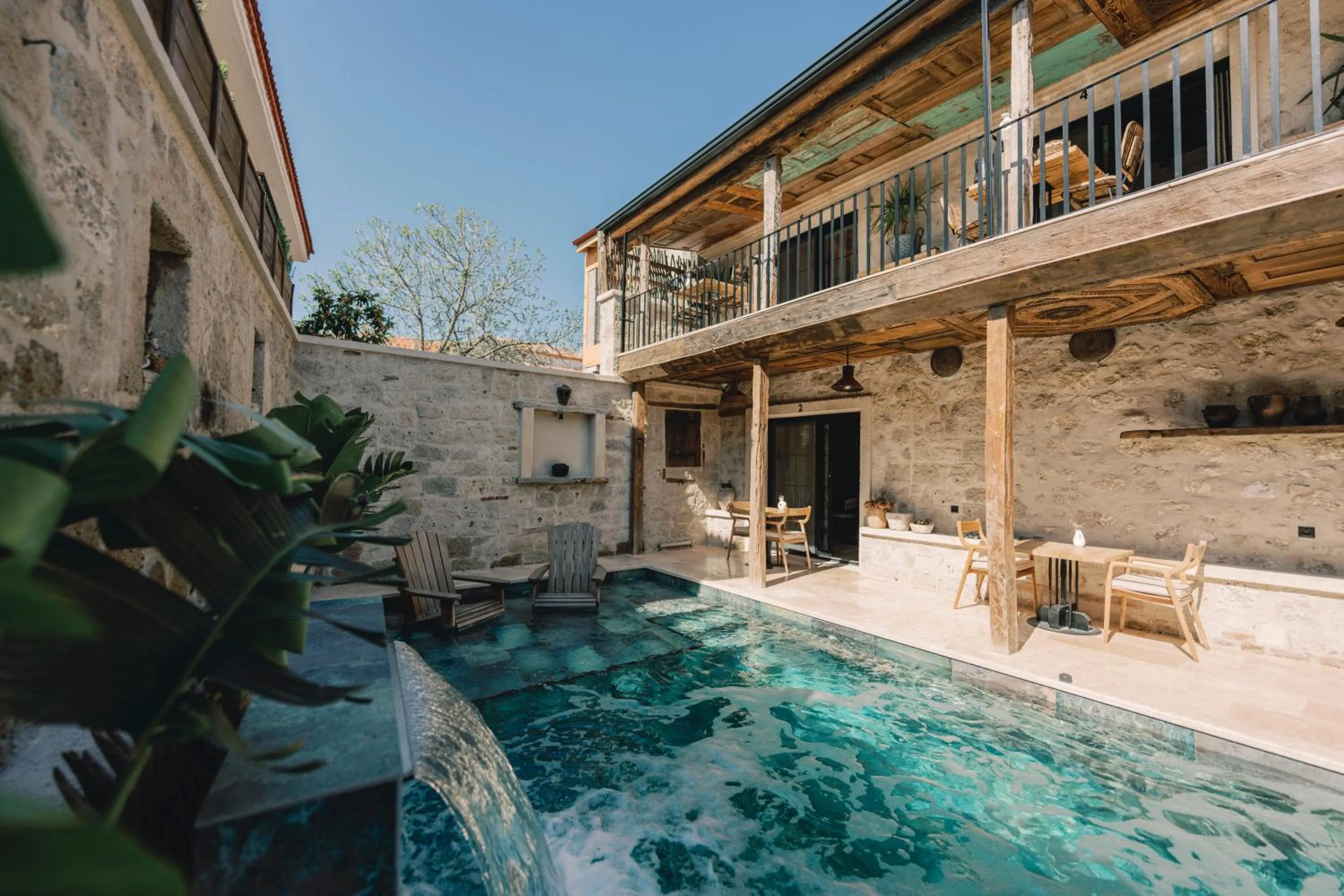 Swimming pool in Suare Alaçatı