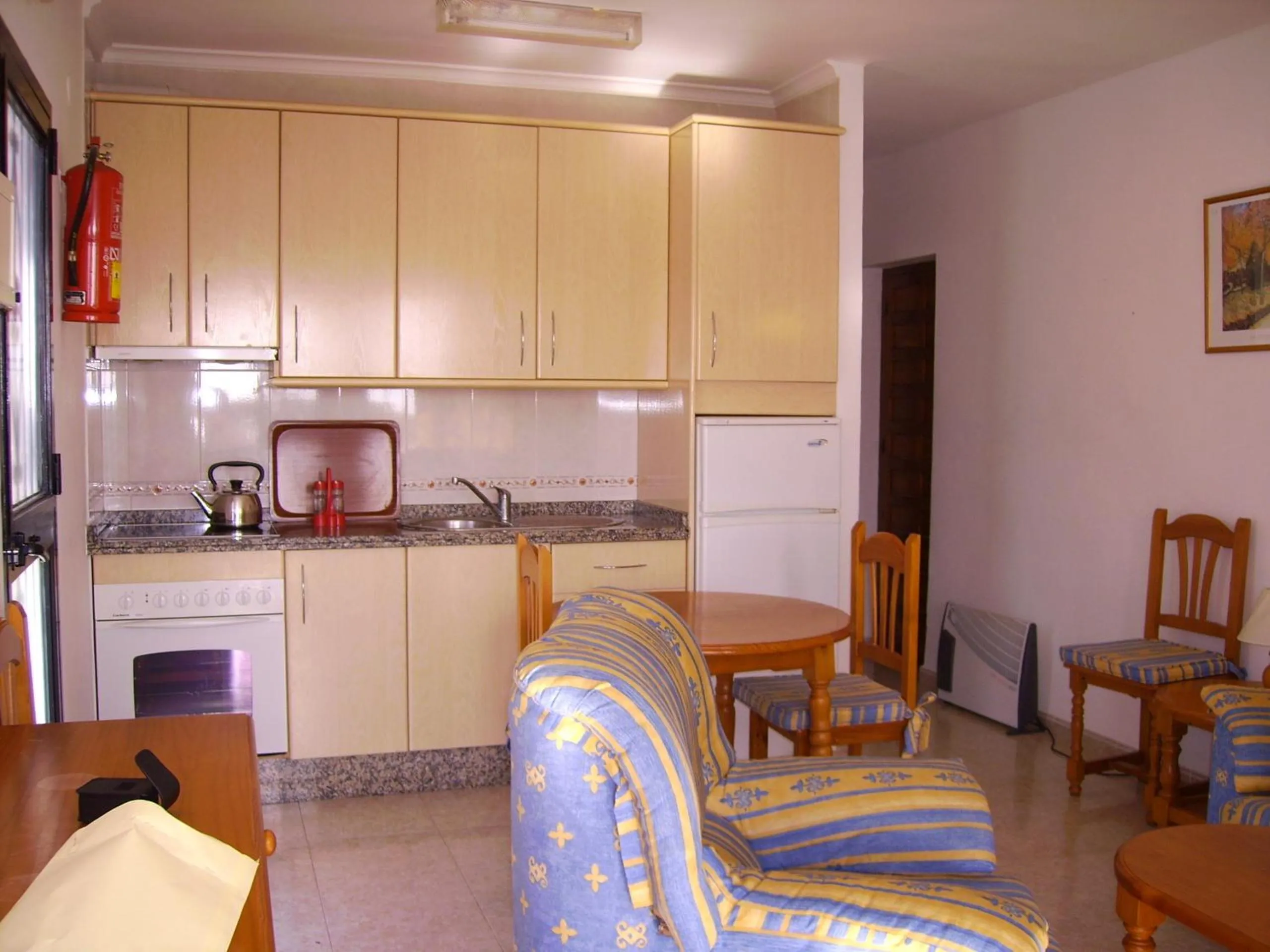 Kitchen or kitchenette in El Capistrano Sur