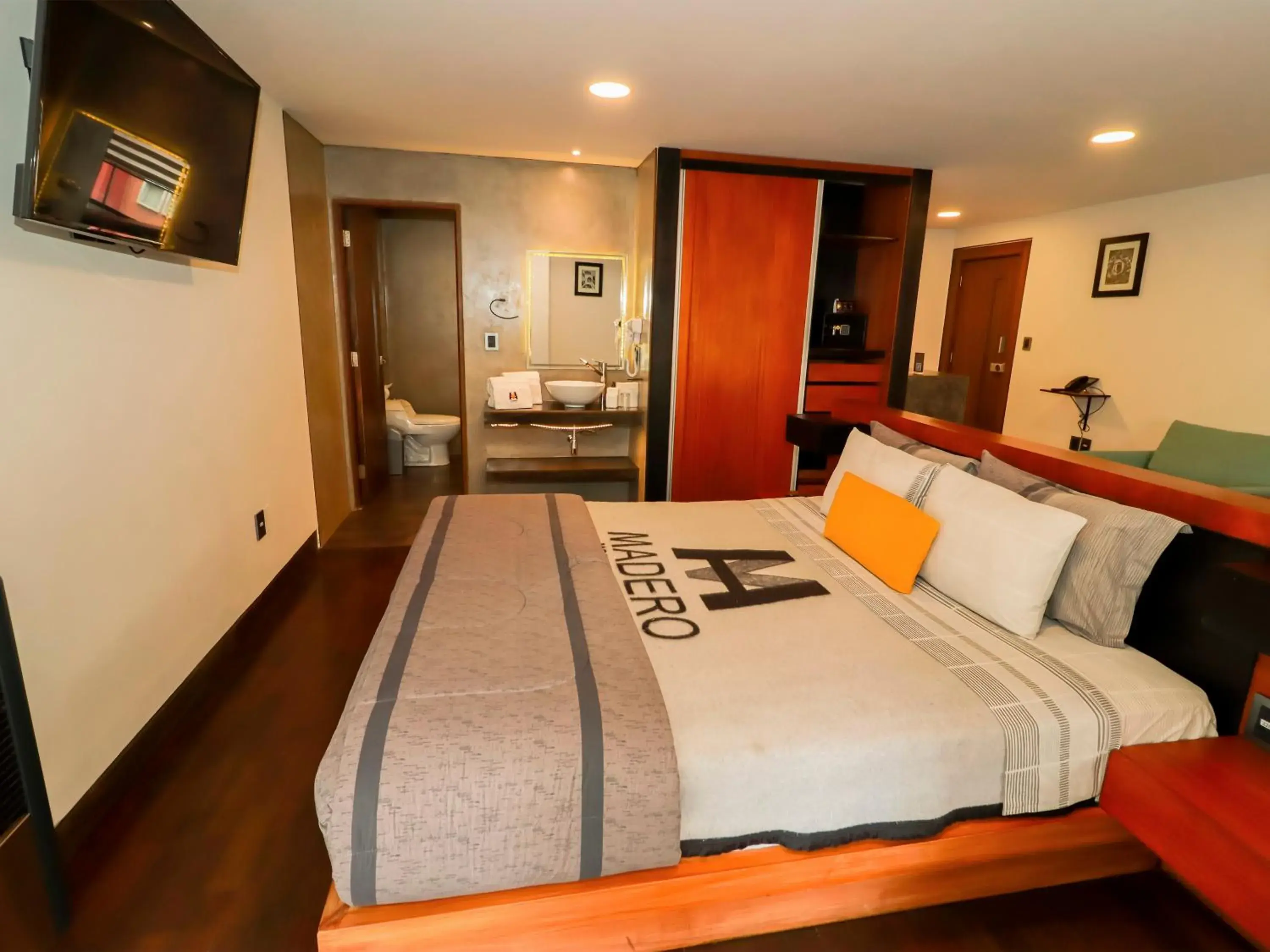 Family Suite in Madero Hotel & Suites Family Suite in Madero Hotel & Suites