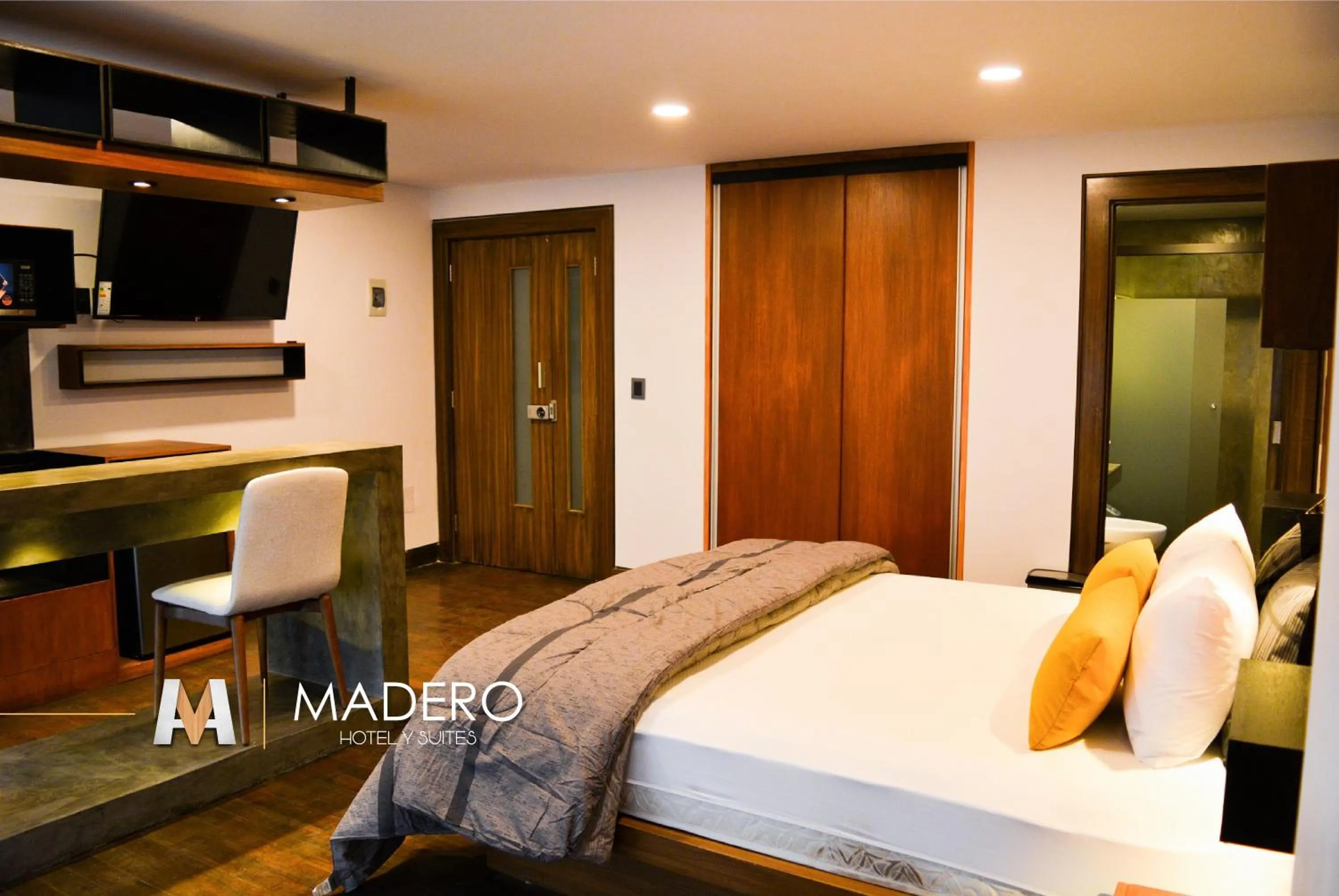 Bedroom, Bed in Madero Hotel & Suites