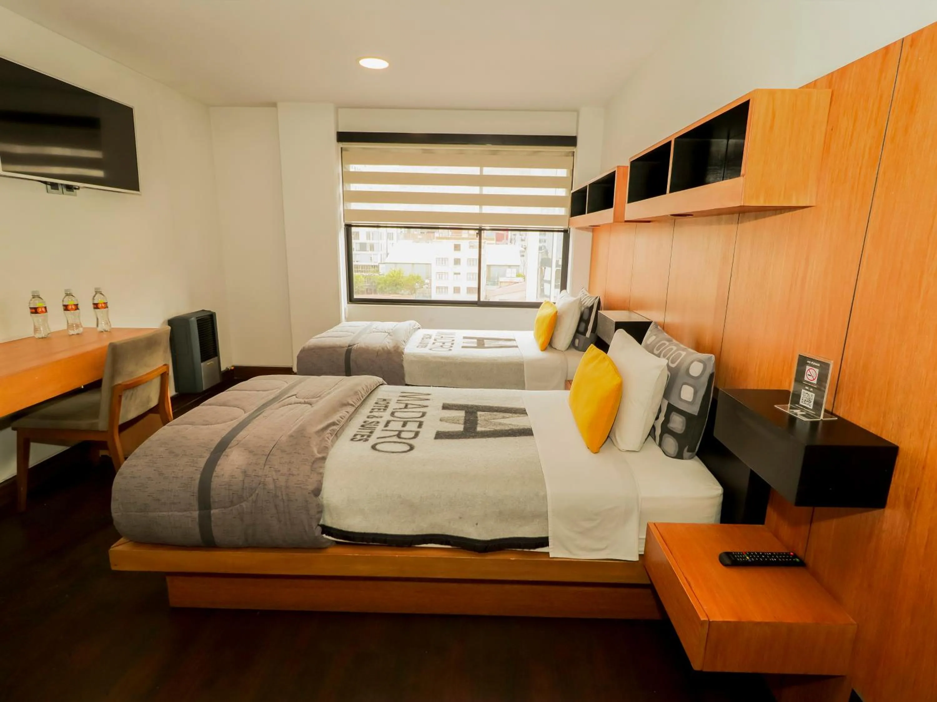 Photo of the whole room, Bed in Madero Hotel & Suites