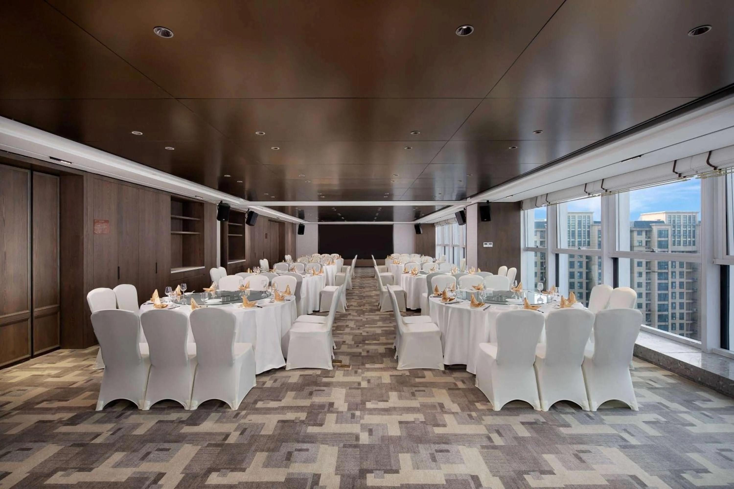 Meeting/conference room in Ramada By Wyndham Xiangyang Xiangcheng