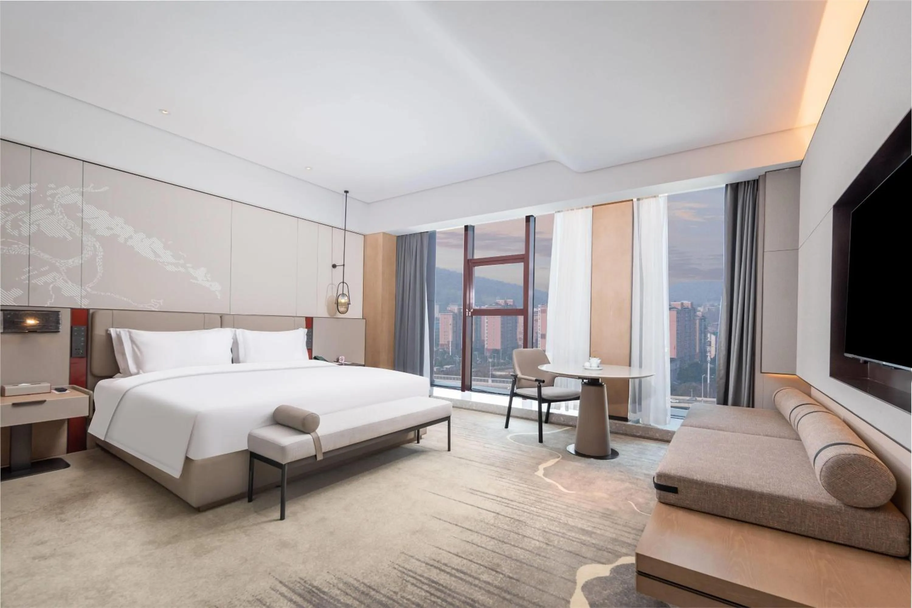 Photo of the whole room, Bed in Ramada By Wyndham Xiangyang Xiangcheng