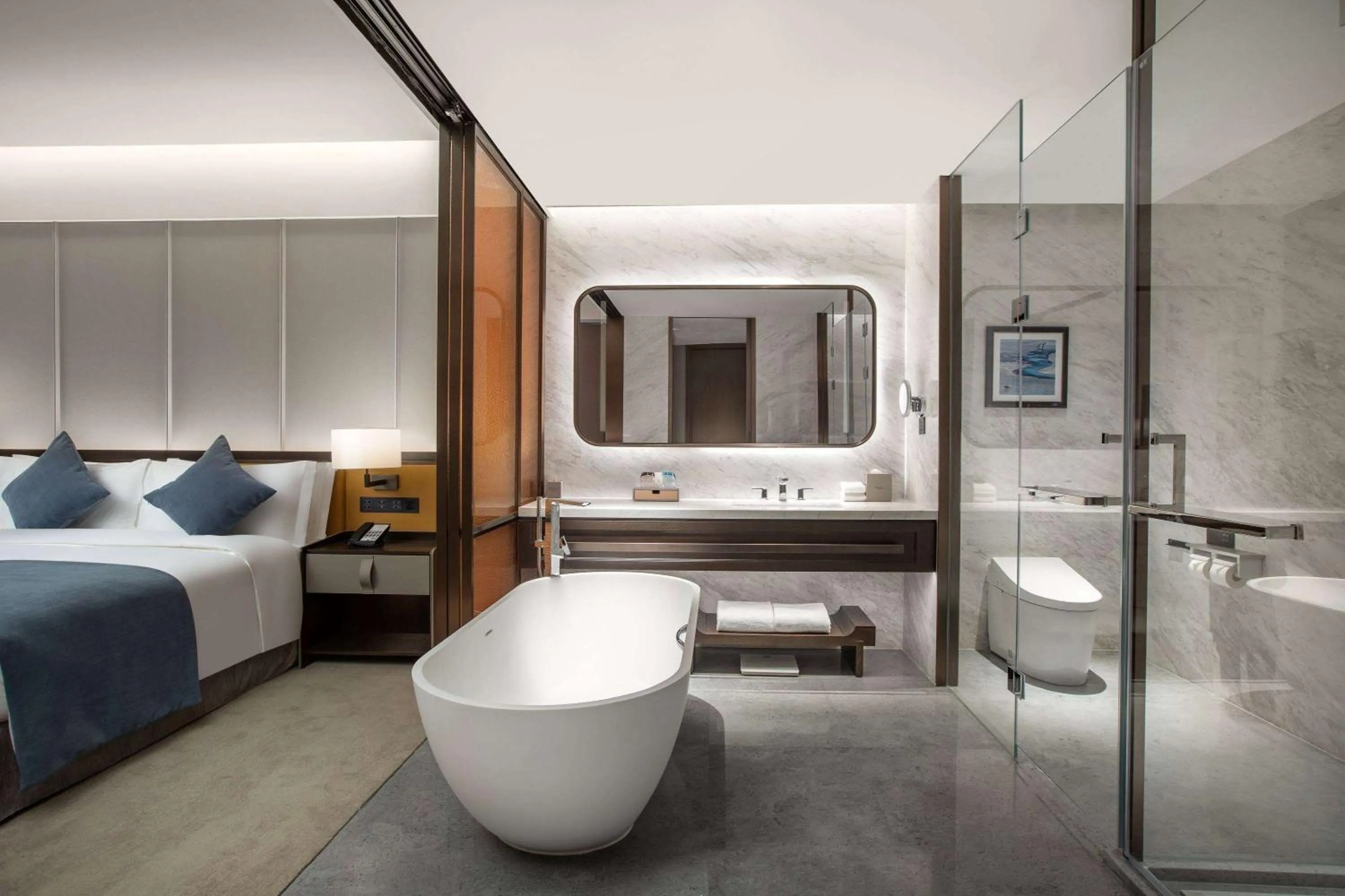 Bathroom, Bed in Wyndham Xiong'an