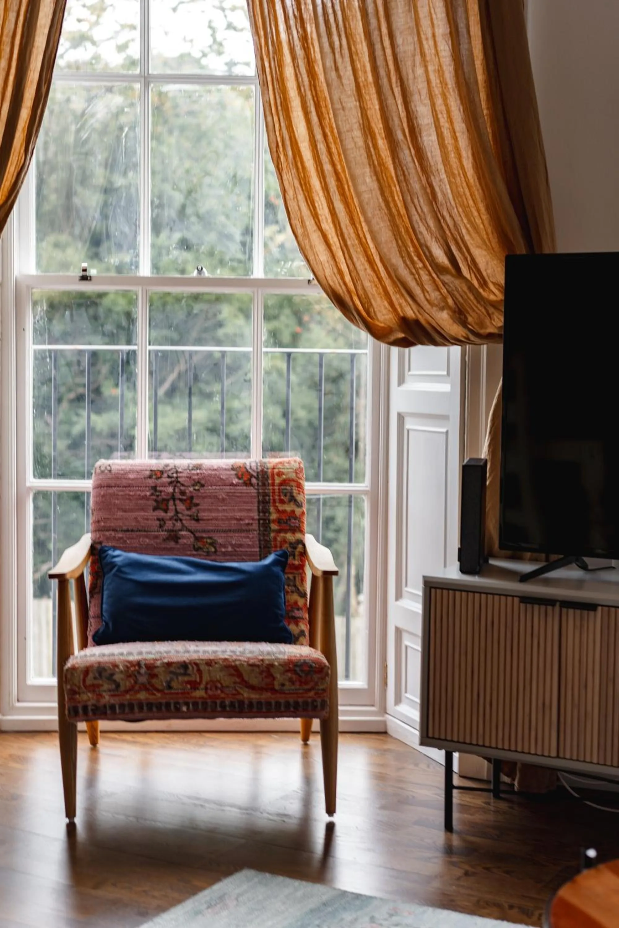 Slateford House 1770 Luxury Aparthotel by The House of Danu