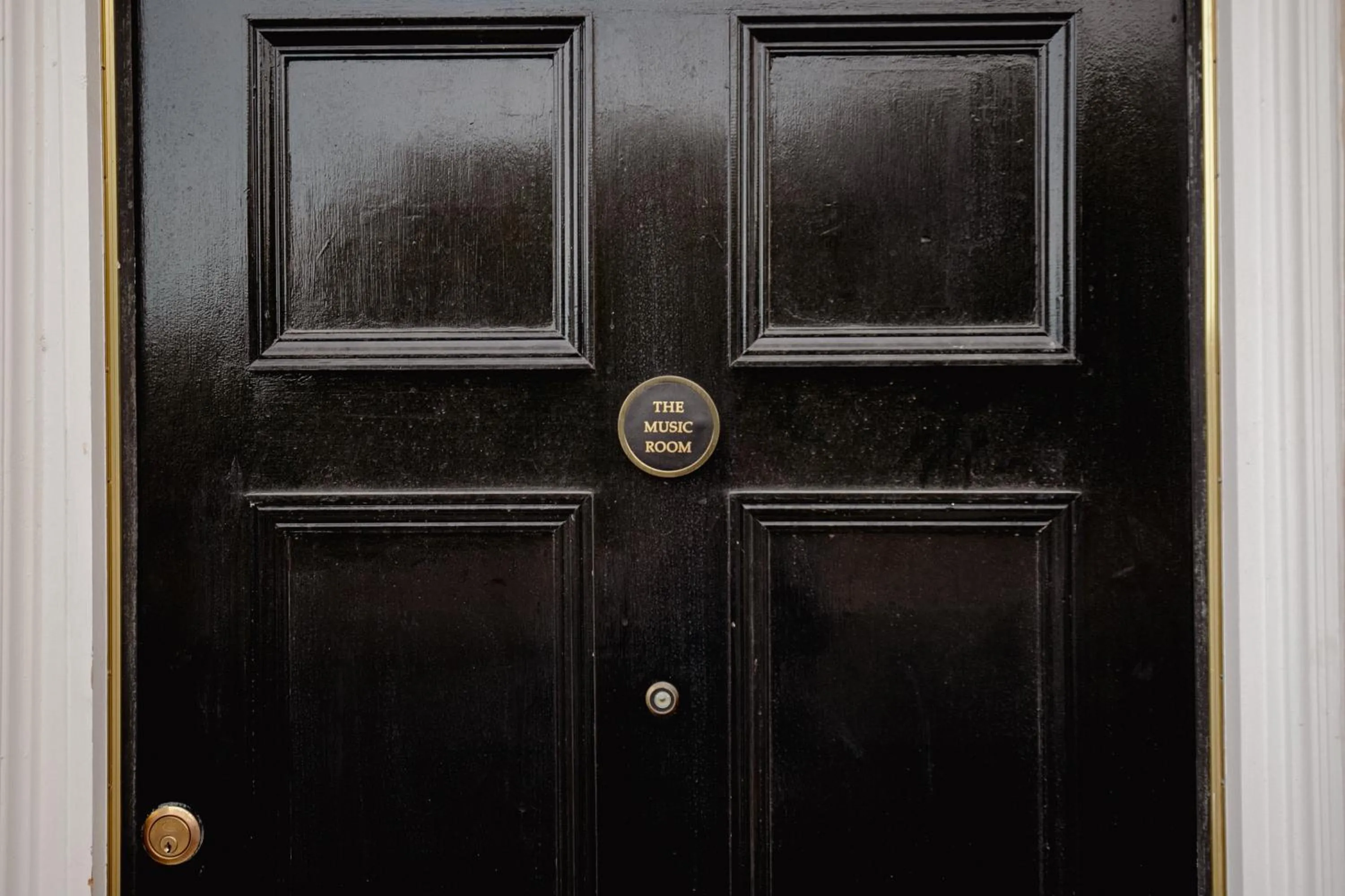 Slateford House 1770 Luxury Aparthotel by The House of Danu