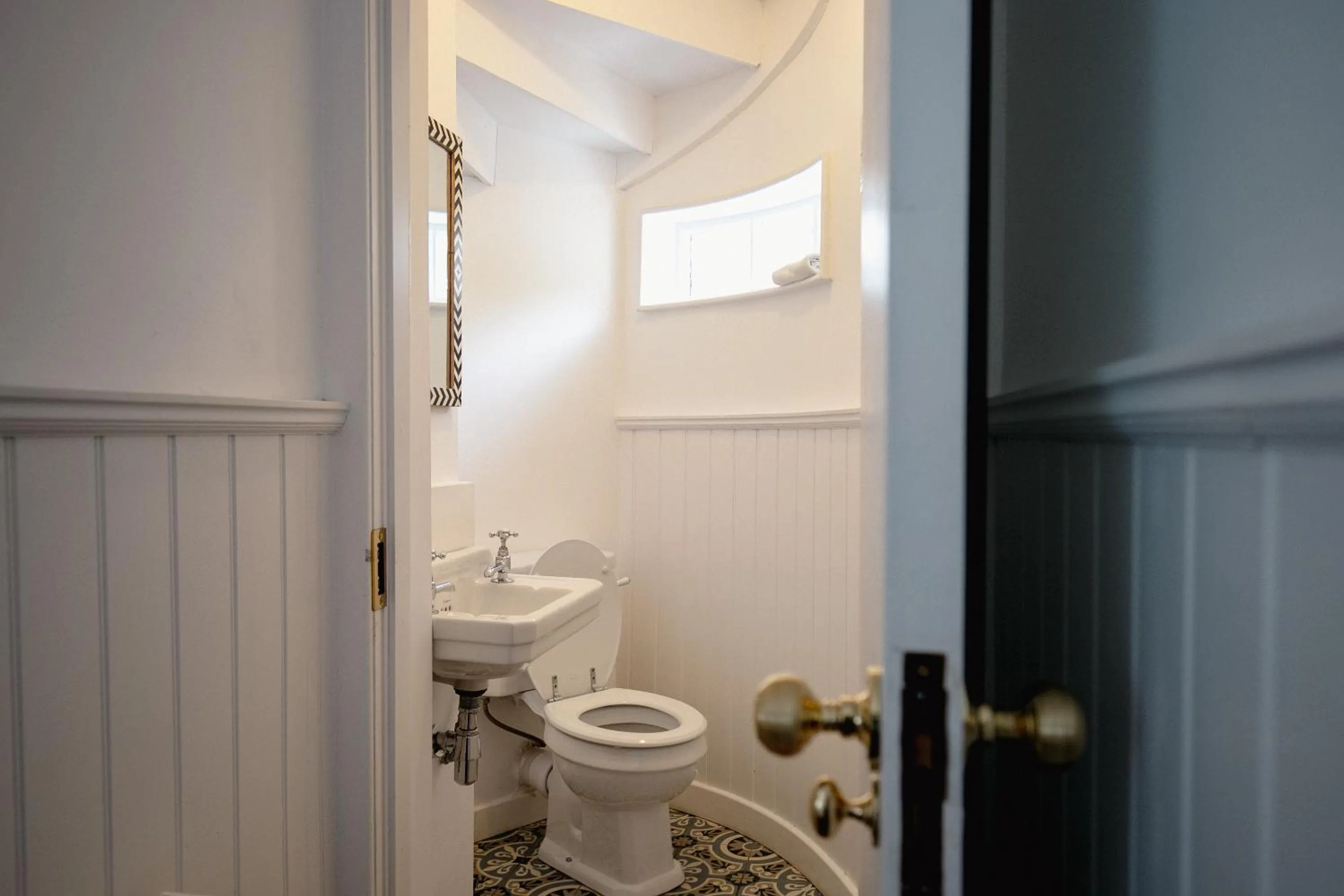 Slateford House 1770 Luxury Aparthotel by The House of Danu