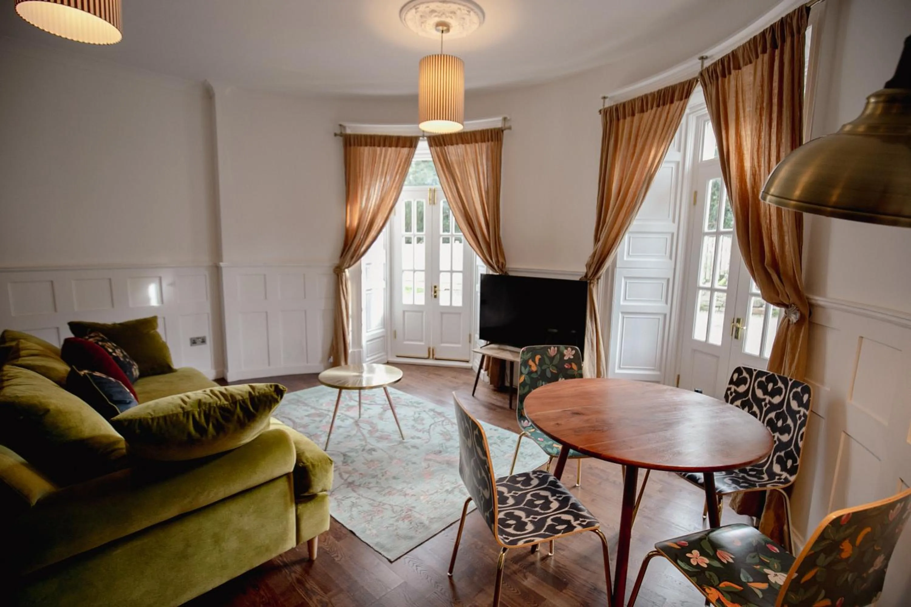 Slateford House 1770 Luxury Aparthotel by The House of Danu